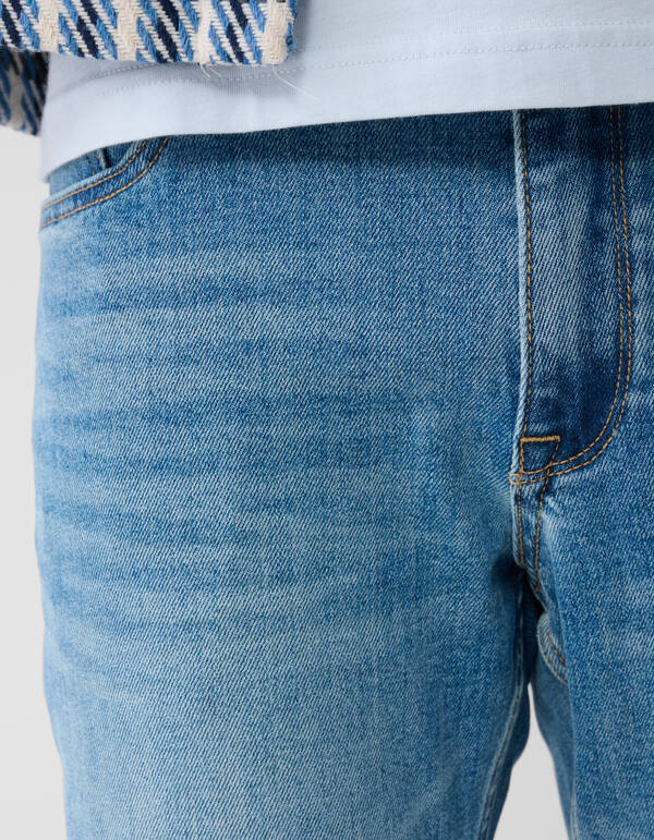 Straight Fit Jeans Blau L34 SHOEBY MEN