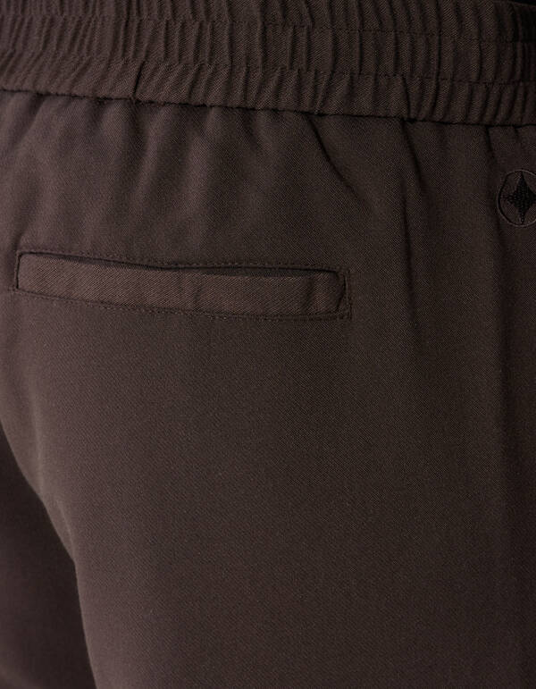 Straight Fit Pintuck Hose Dunkelbraun SHOEBY MEN