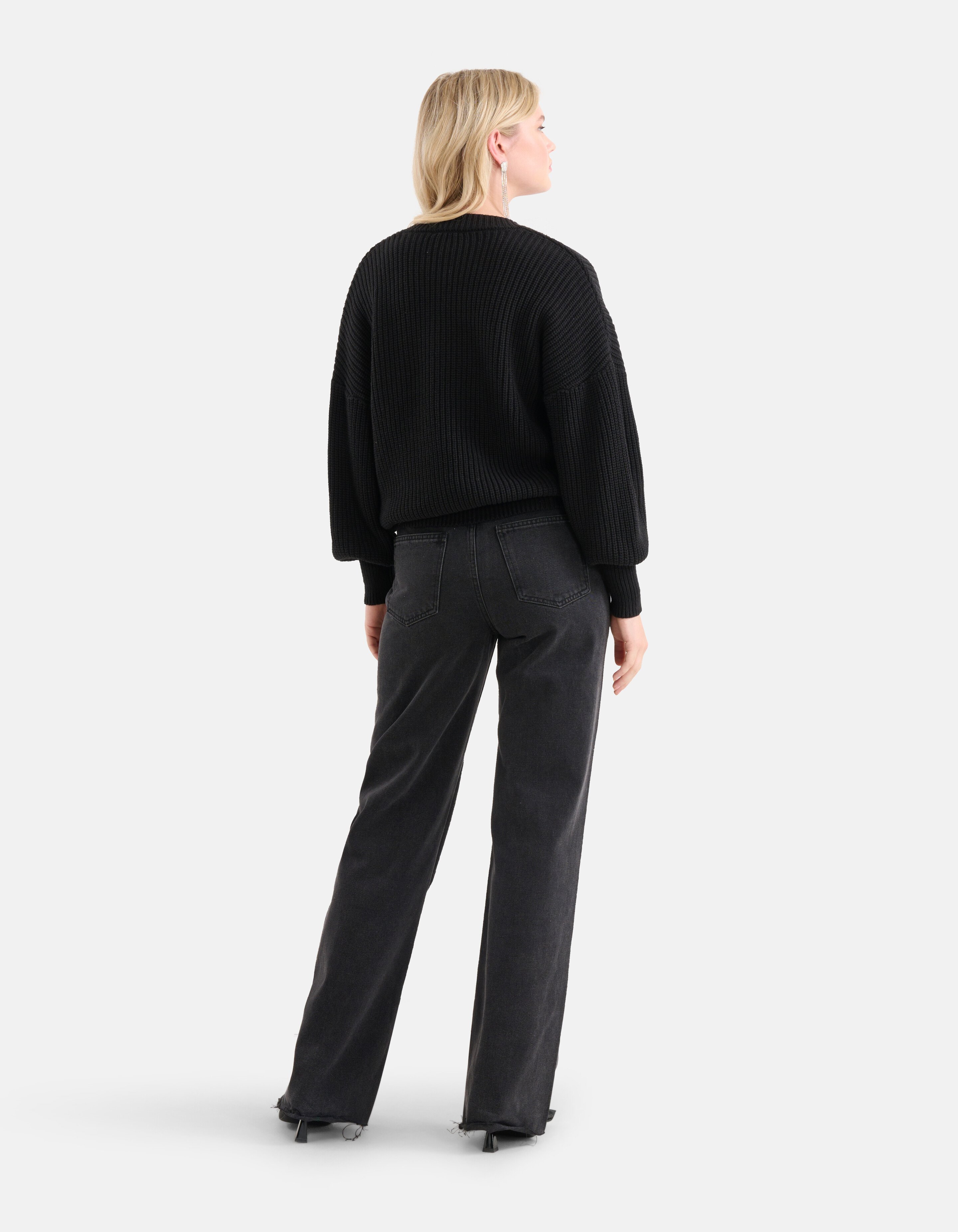 Pullover mit V-Ausschnitt Schwarz SHOEBY WOMEN