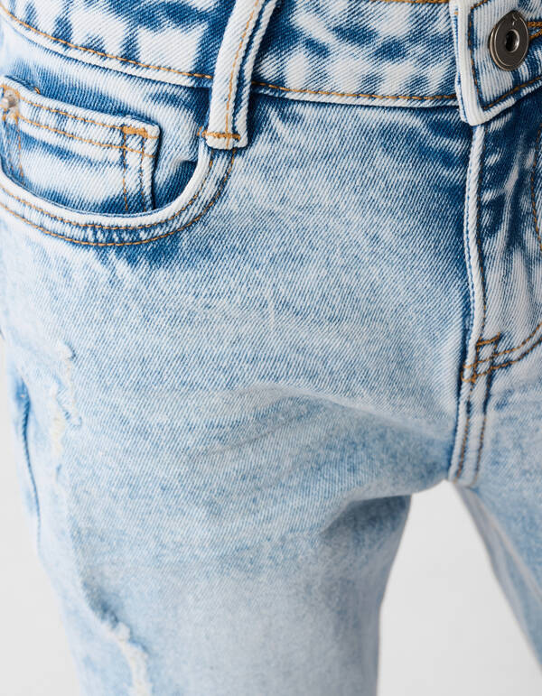 Tapered Jeans Gebleicht SHOEBY BOYS