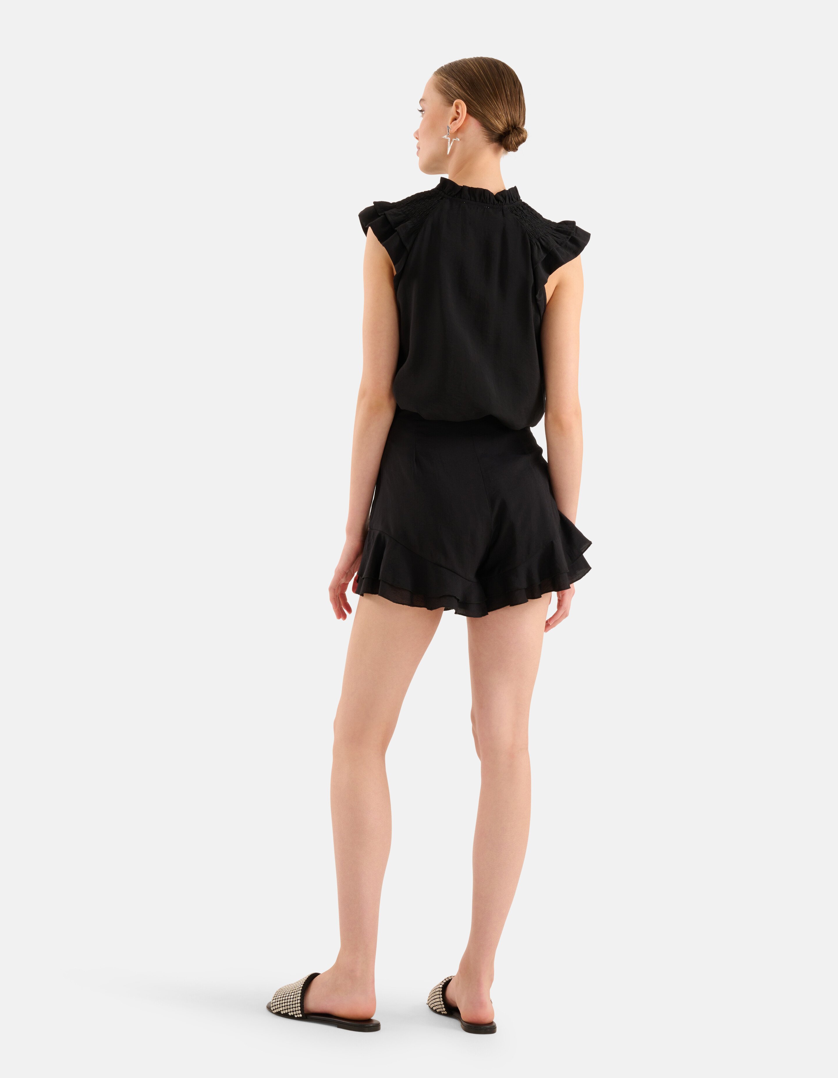 Ruffle Short Schwarz SHOEBY WOMEN