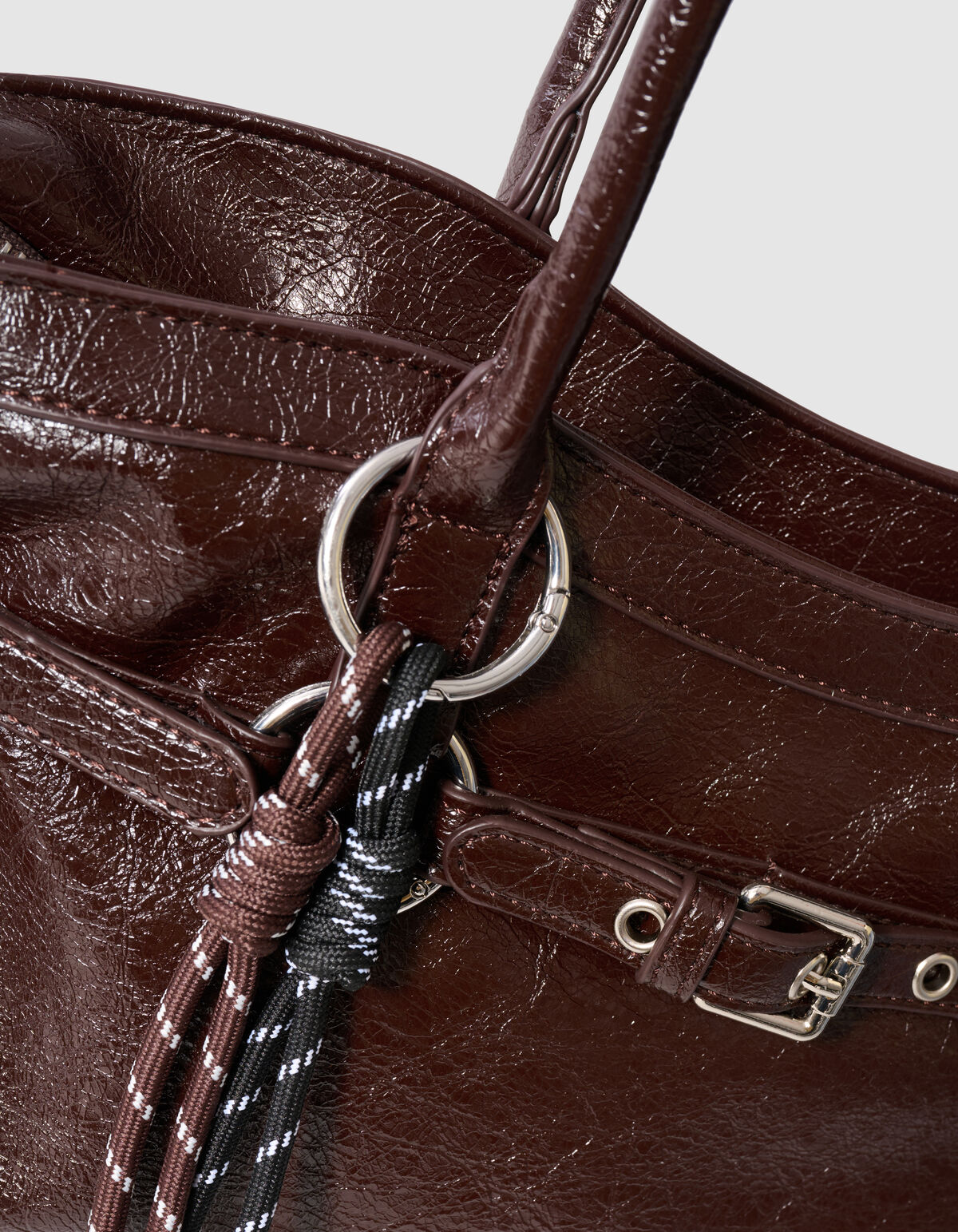 Shiny Baguette Tasche Dunkelbraun SHOEBY ACCESSOIRES