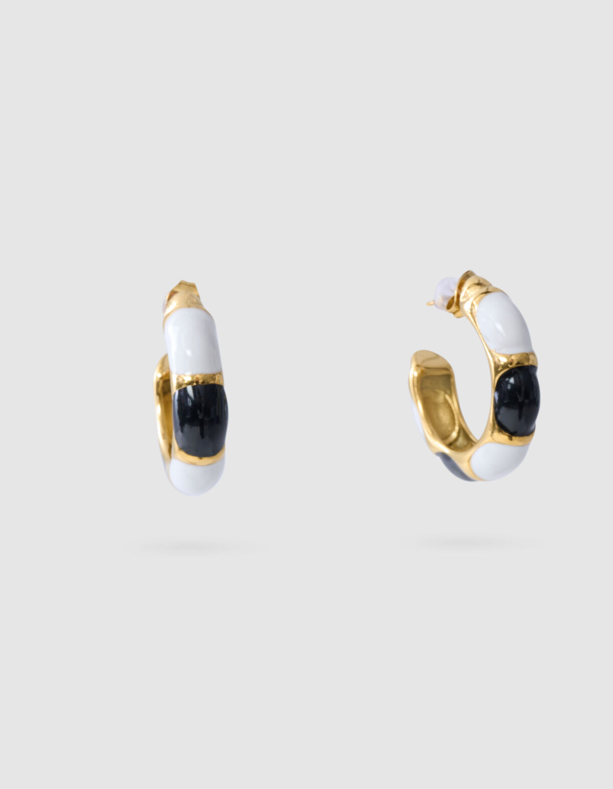 Gepunktete Ohrringe Gold SHOEBY ACCESSOIRES
