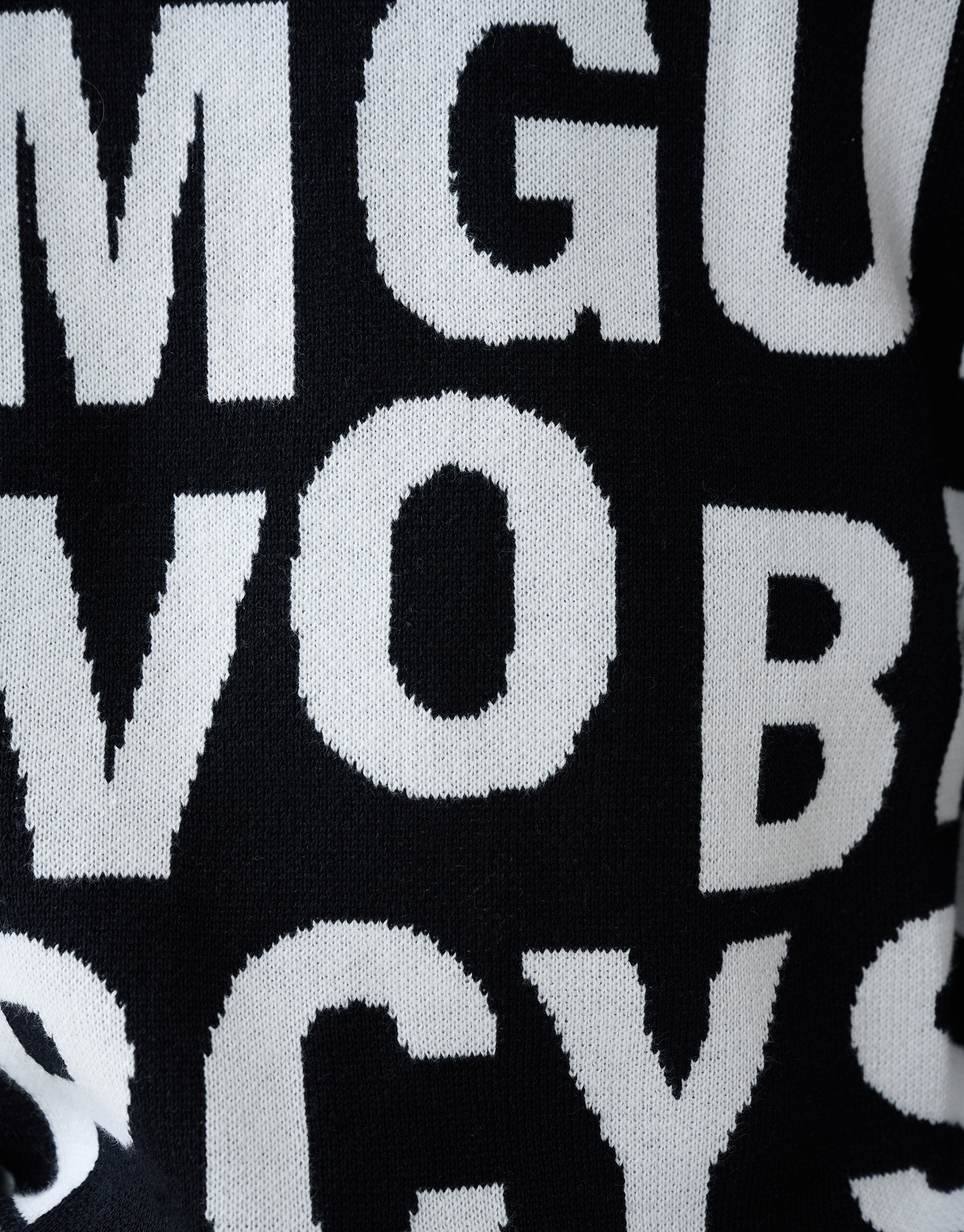 Typo Pullover Schwarz SHOEBY BOYS