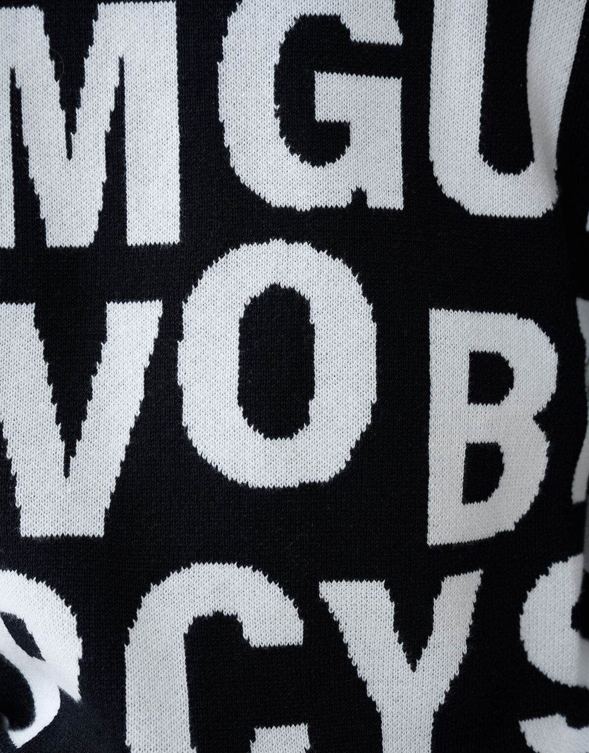 Typo Pullover Schwarz SHOEBY BOYS