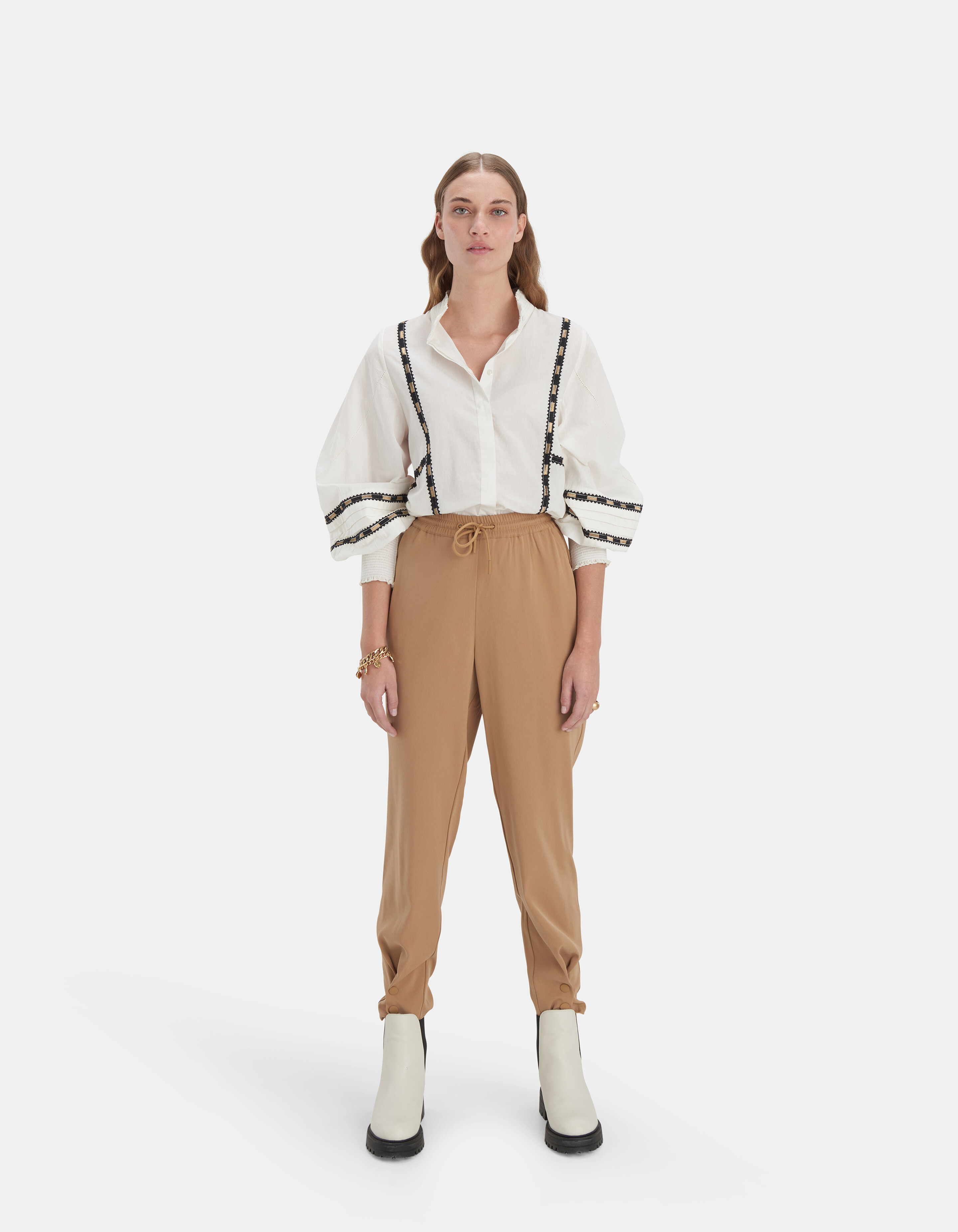 Goldene Bluse von Mieke EKSEPT