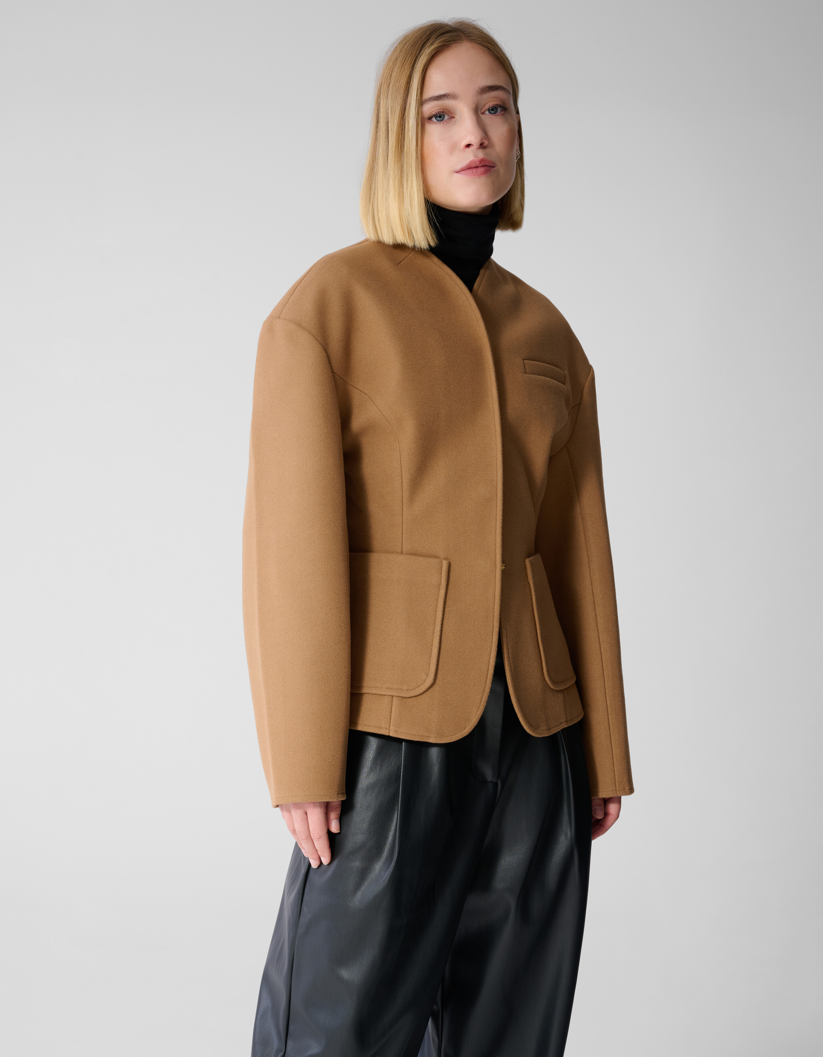 Eggshape Jacke Camel By Lonneke SHOEBY WOMEN
