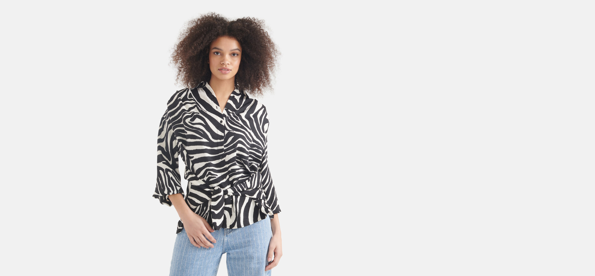 Bluse mit Zebramuster Schwarz/Weiß SHOEBY WOMEN