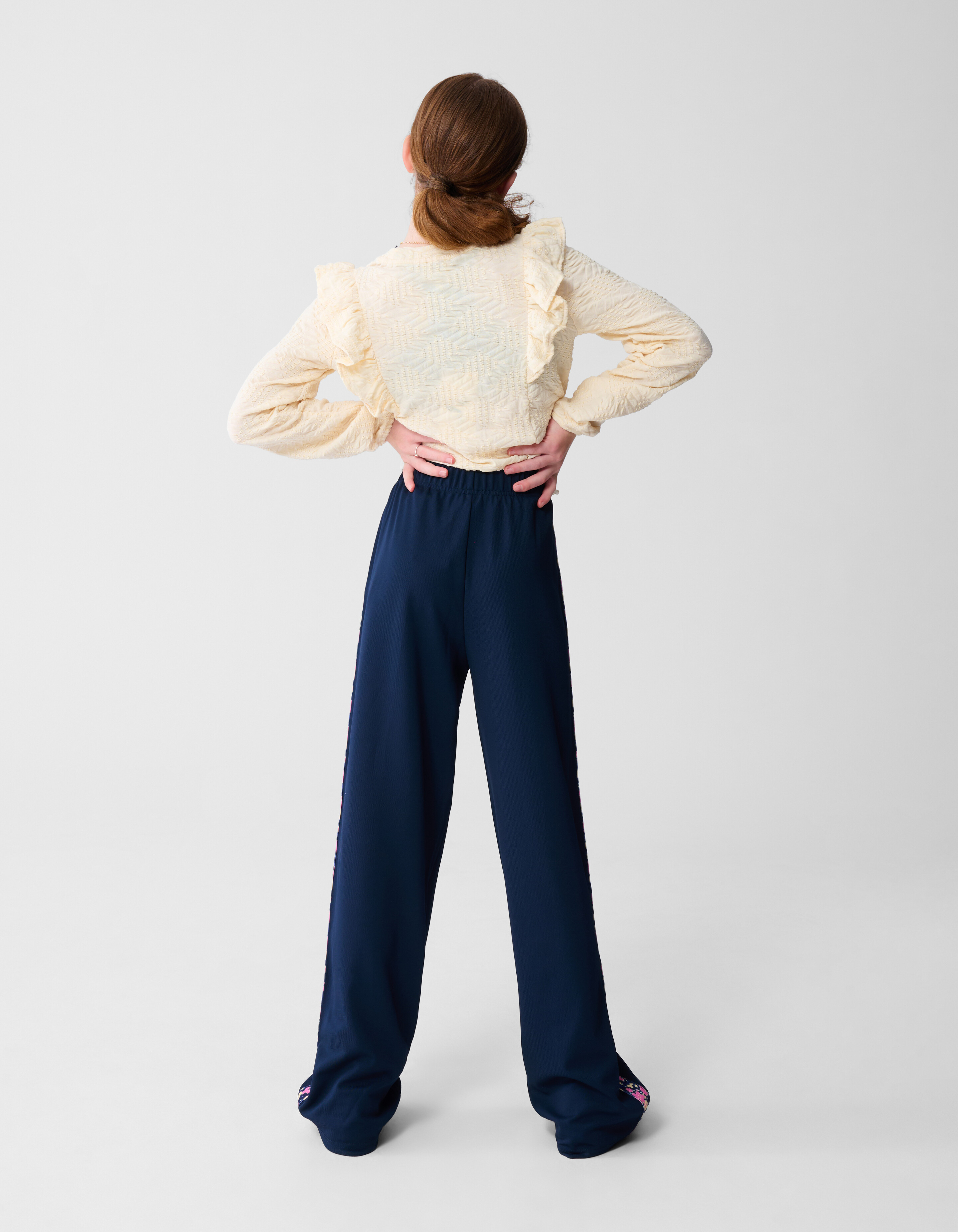 Dunkelblaue Hose mit weitem Bein und Blumenmuster SHOEBY GIRLS