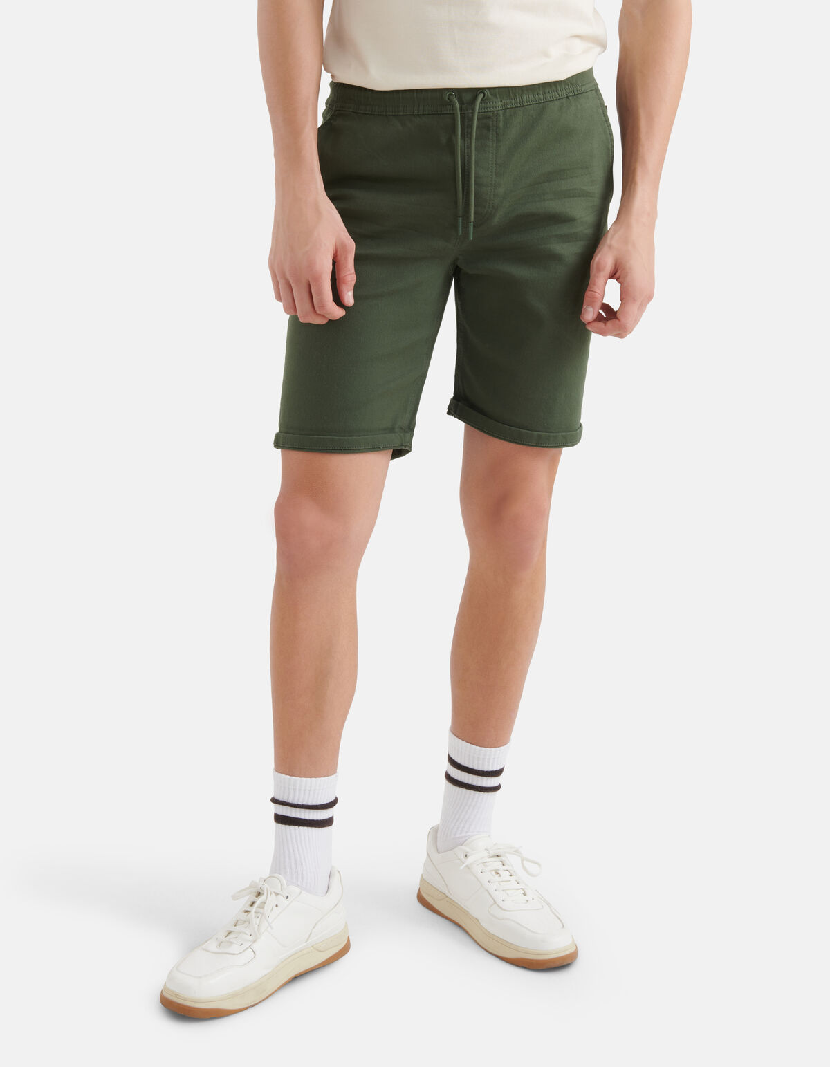 Jog Denim Short Olivgrün SHOEBY MEN