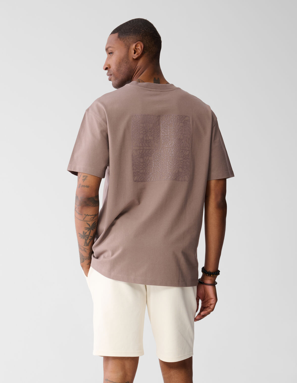 Gehäkeltes T-shirt Hellbraun SHOEBY MEN