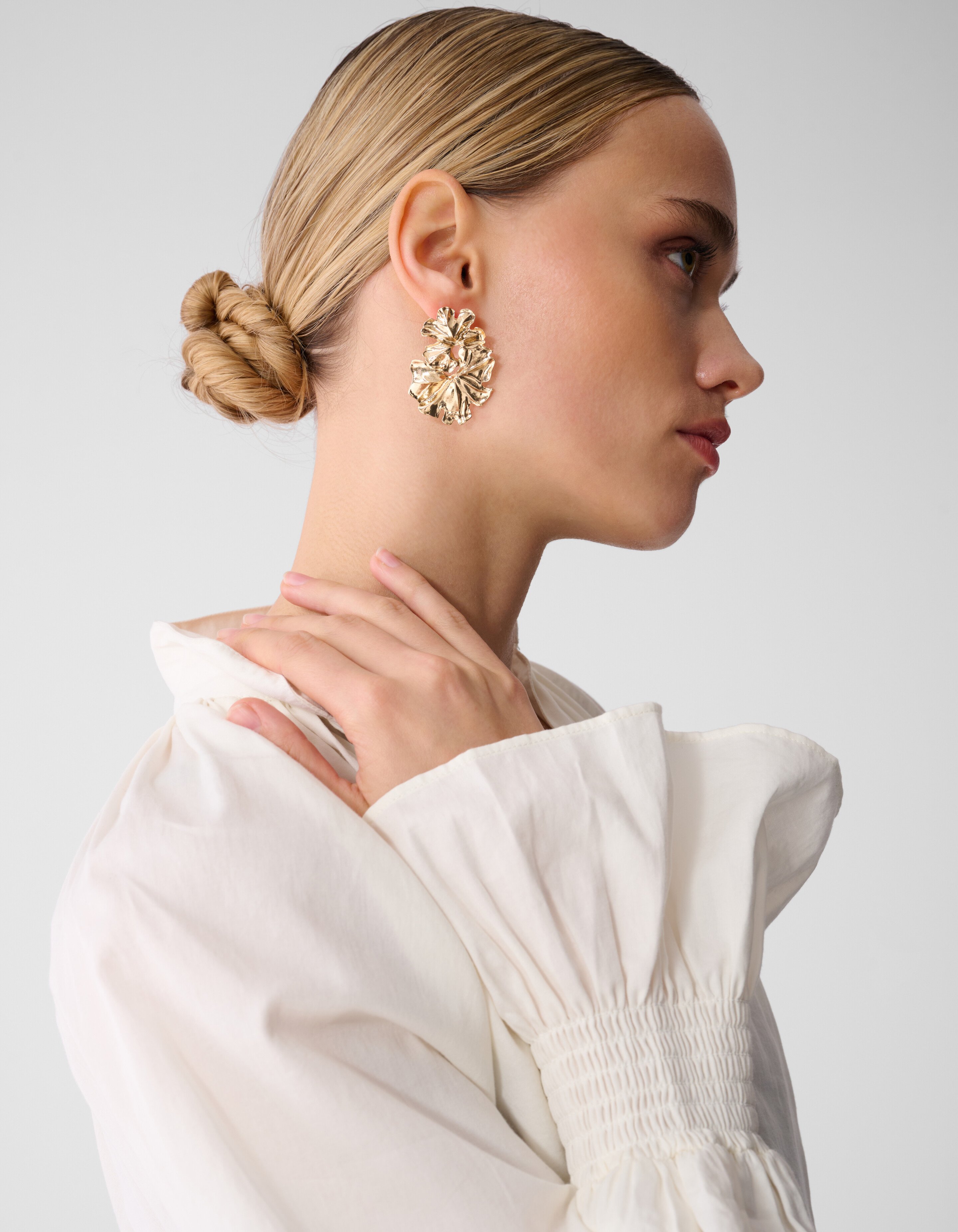 Hammerd Flower Ohrringe Gold SHOEBY ACCESSOIRES