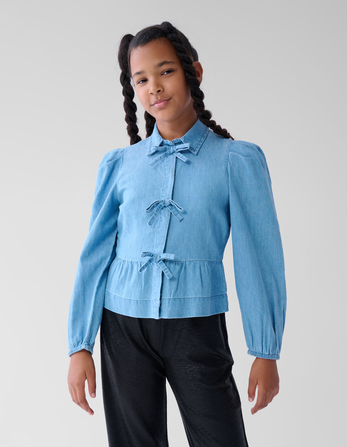 Denim-Schleifenbluse Blau SHOEBY GIRLS