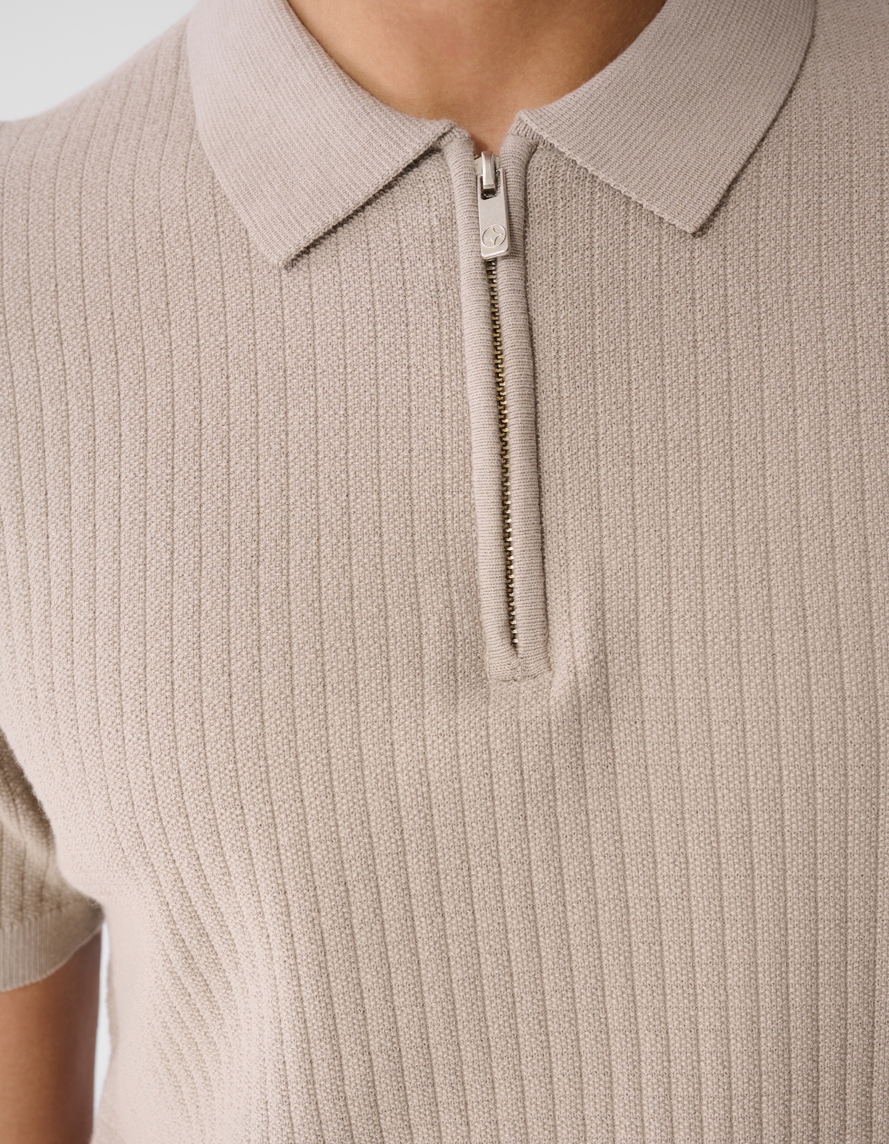 Strick-Polo mit Rei&szlig;verschluss Hellbraun SHOEBY MEN