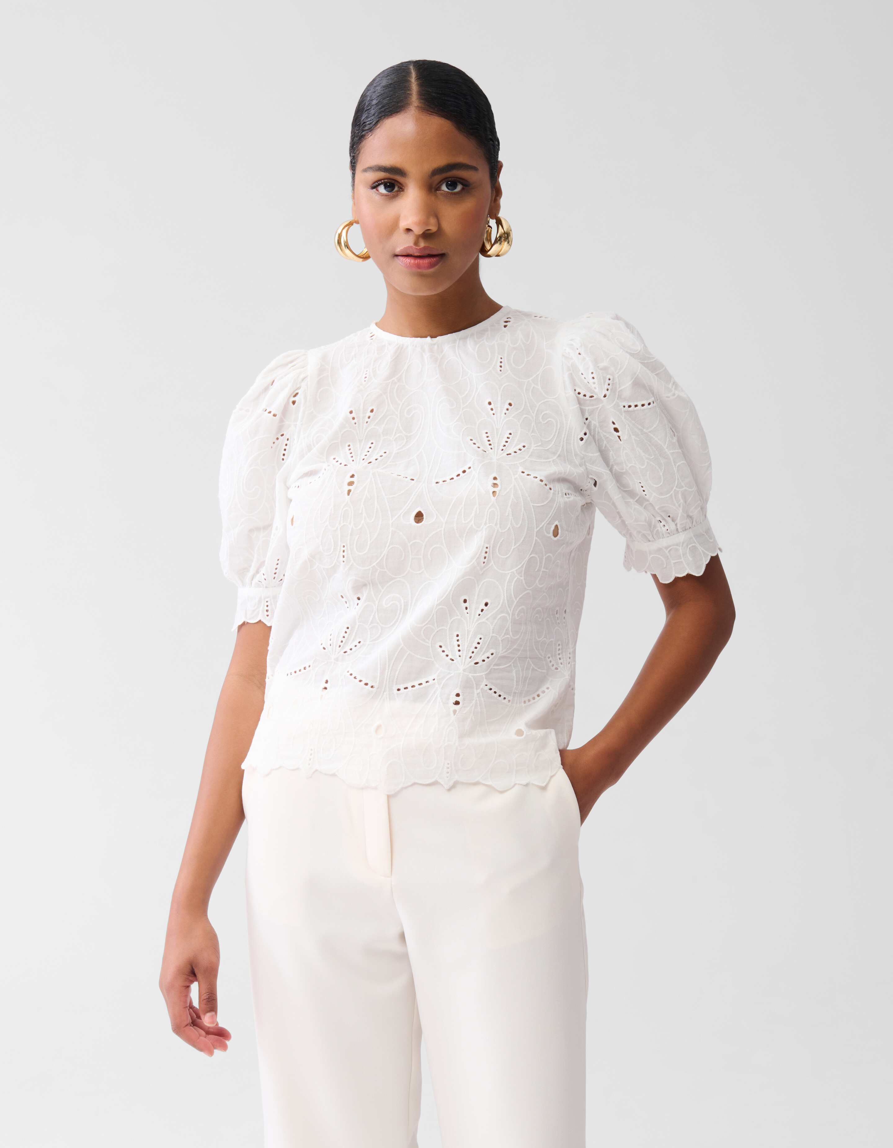 Besticktes Top Off White By Fred SHOEBY WOMEN
