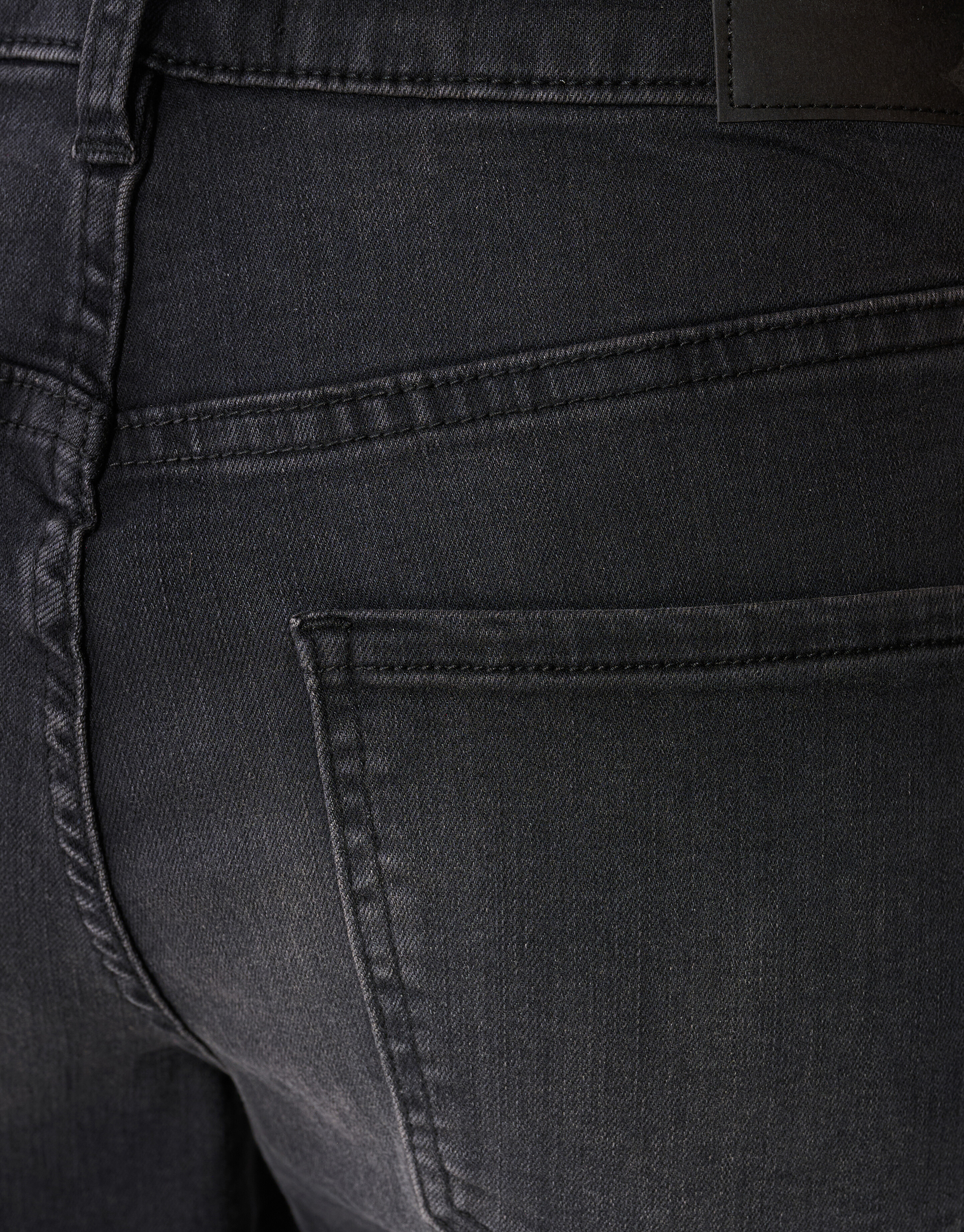 Straight Fit Jeans Dunkelgrau SHOEBY WOMEN