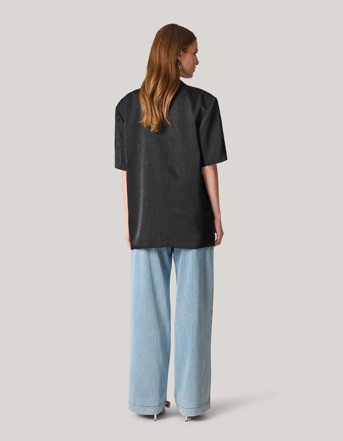 &Uuml;bergro&szlig;er Blazer mit kurzen &Auml;rmeln Schwarz SHOEBY WOMEN