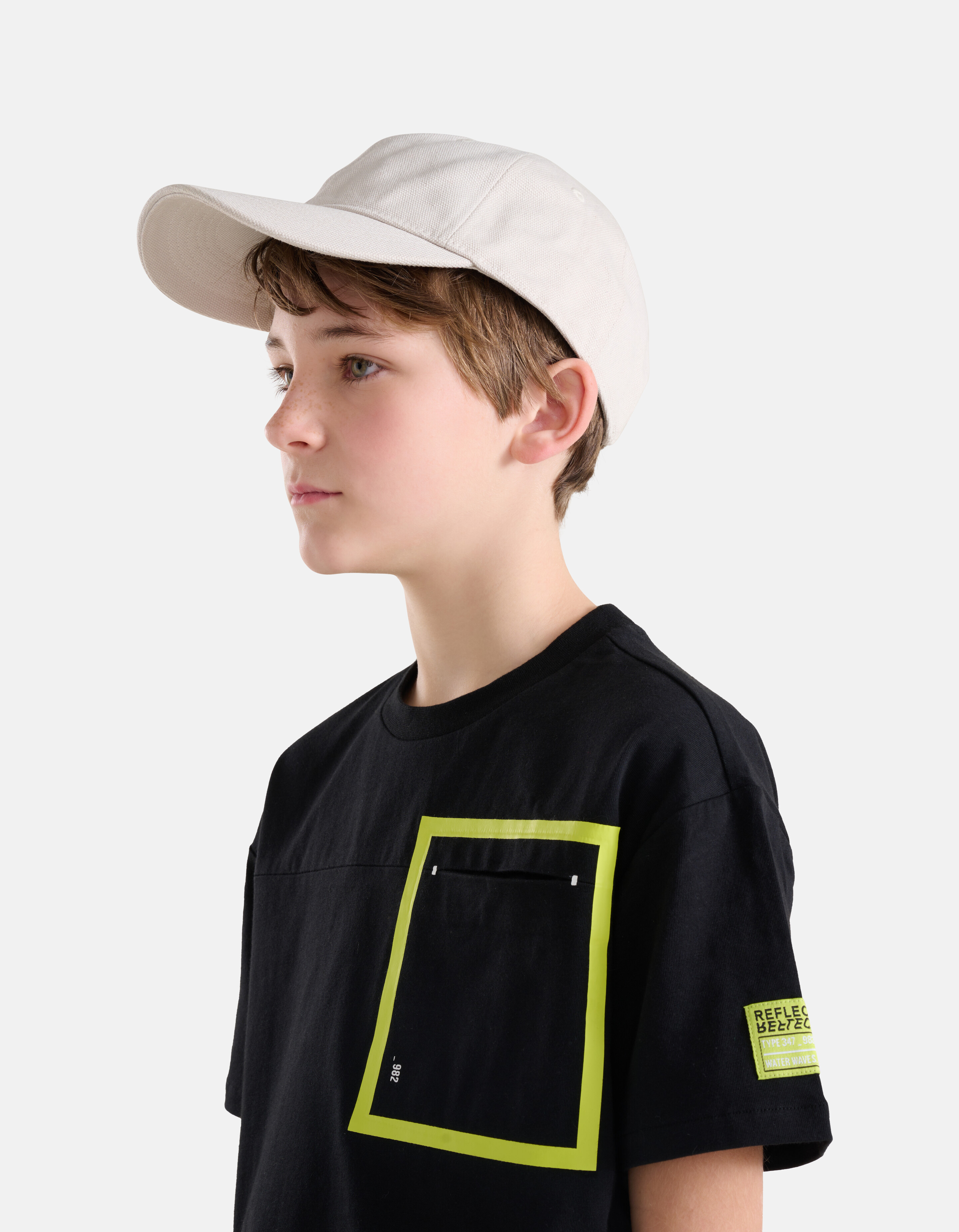 Relaxed Fit T-shirt Schwarz SHOEBY BOYS