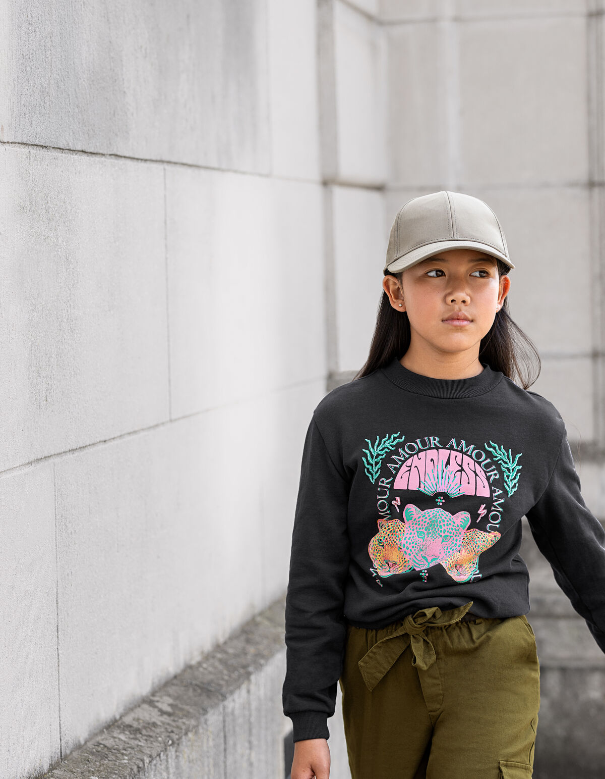 Sweatshirt mit Tigerdruck Dunkelgrau SHOEBY GIRLS