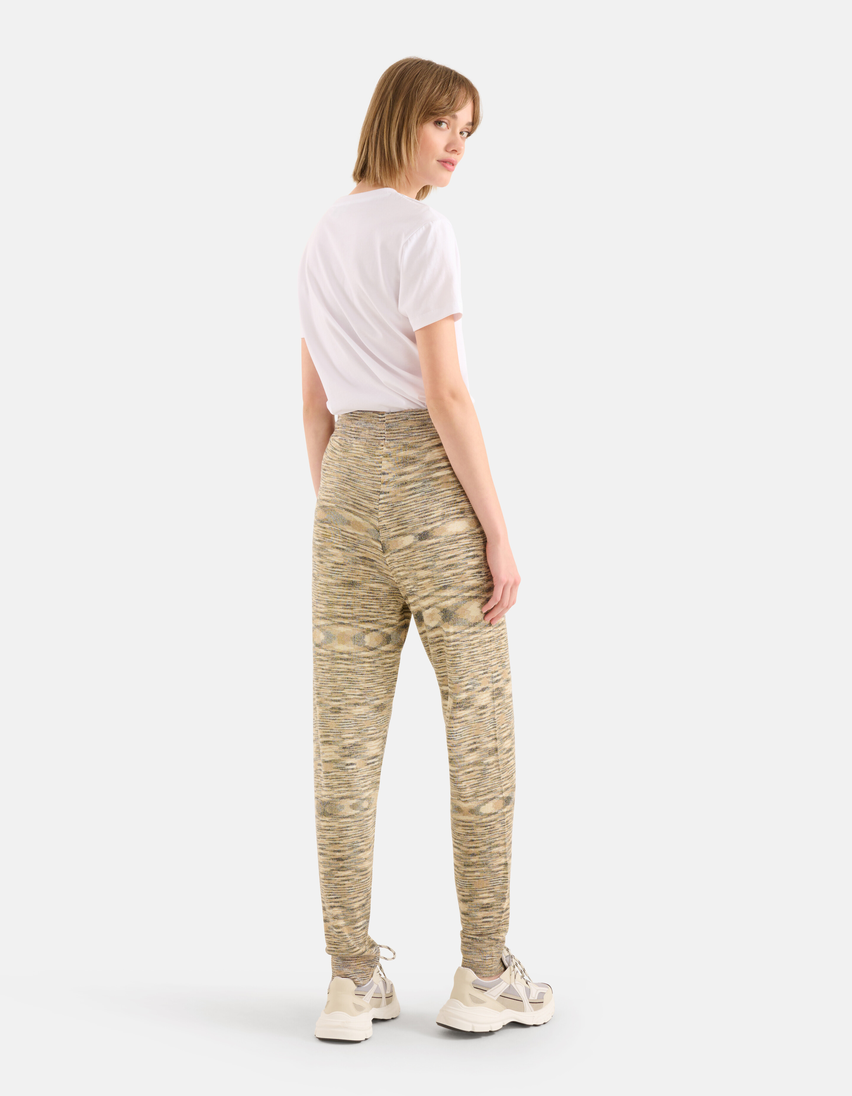 Space Dye Hose EKSEPT