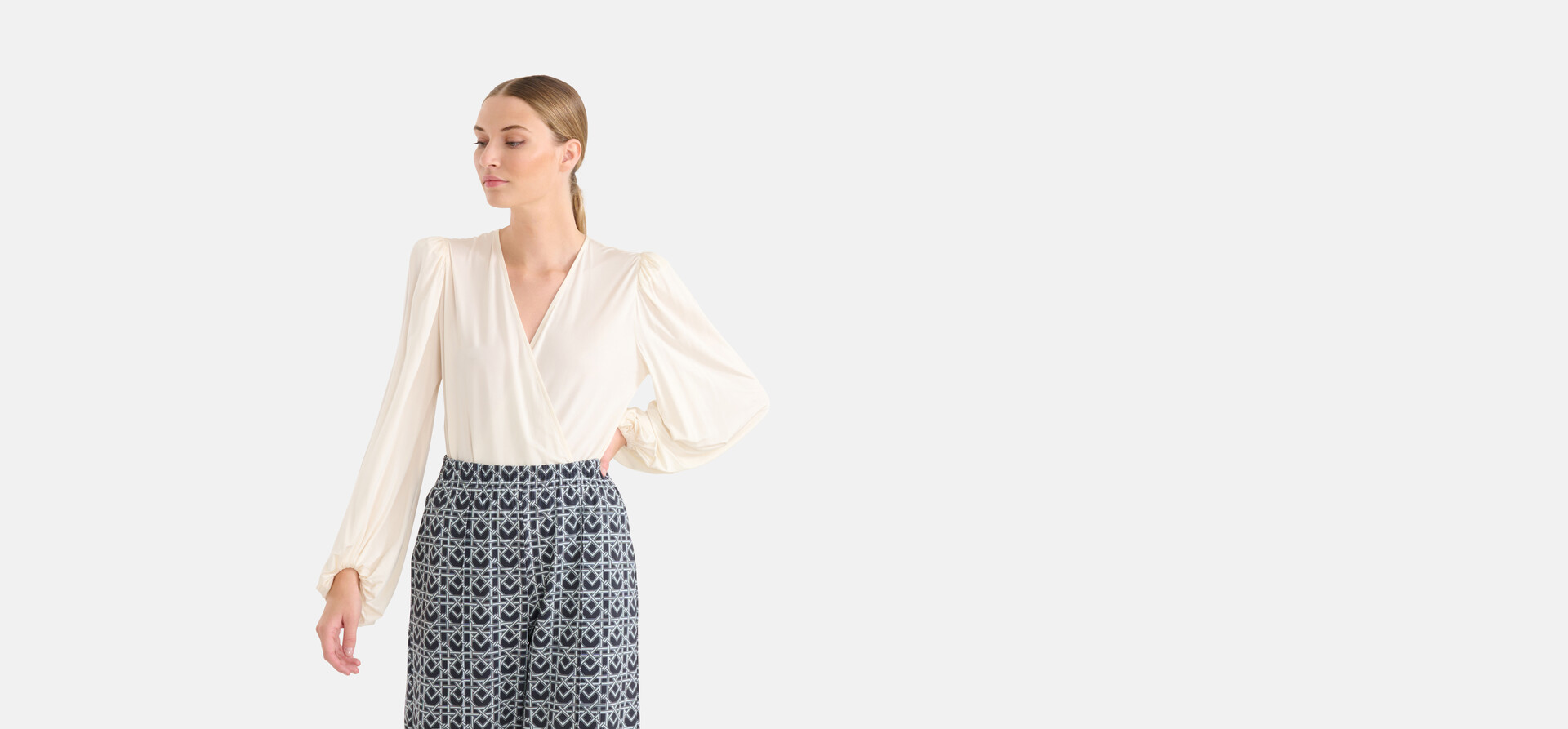 Travel Wrap Body Off White von Mieke SHOEBY WOMEN