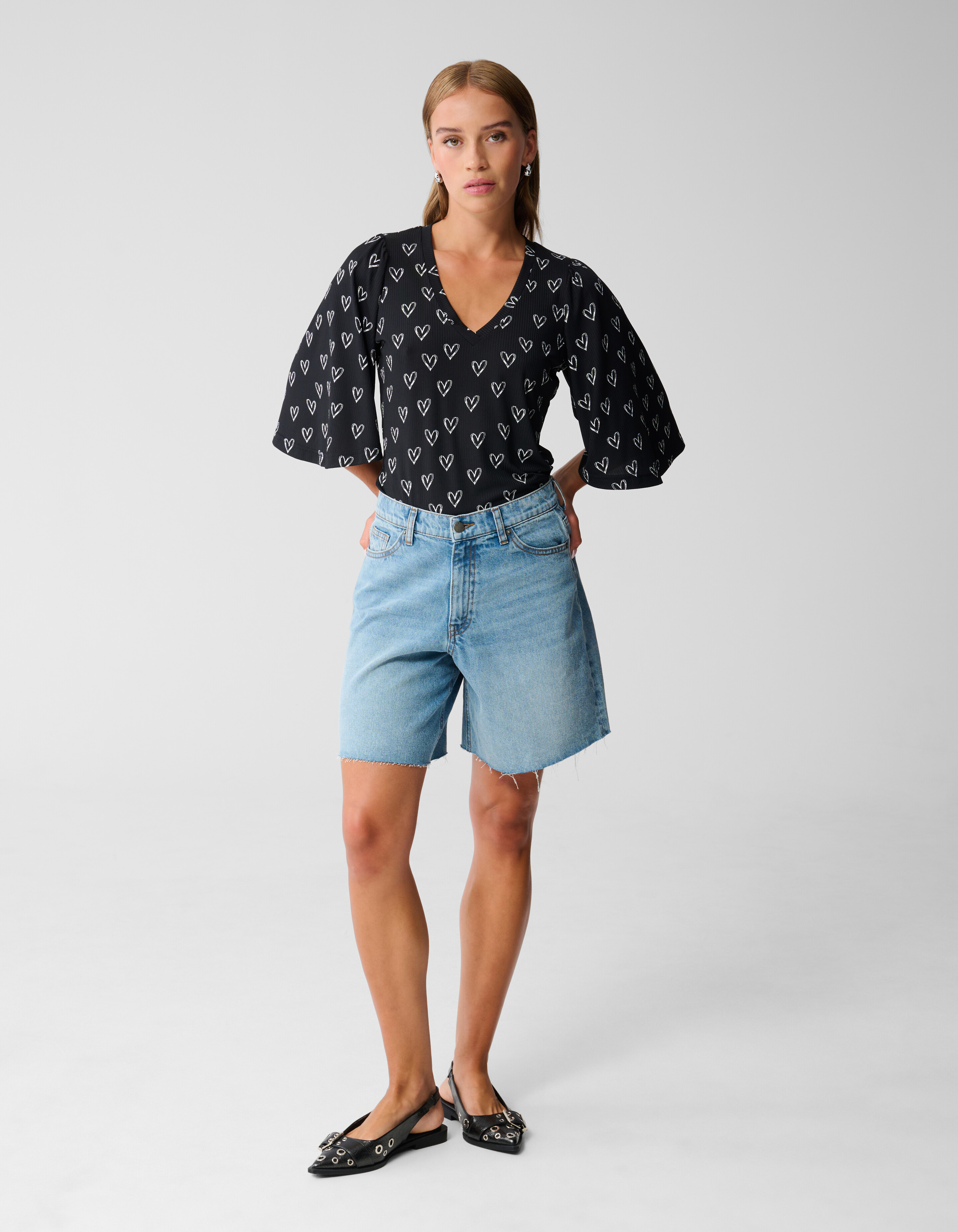 Bedrucktes Herz-Jersey-Top Schwarz SHOEBY WOMEN
