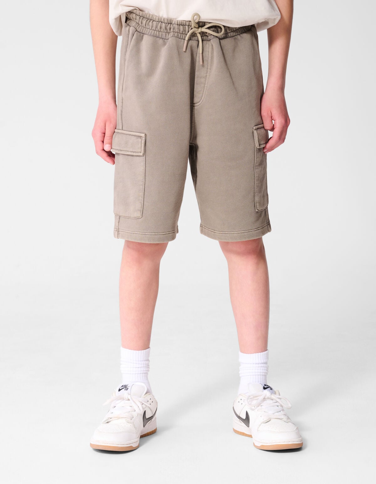 Lockere Passform Cargo Shorts Taupe SHOEBY BOYS