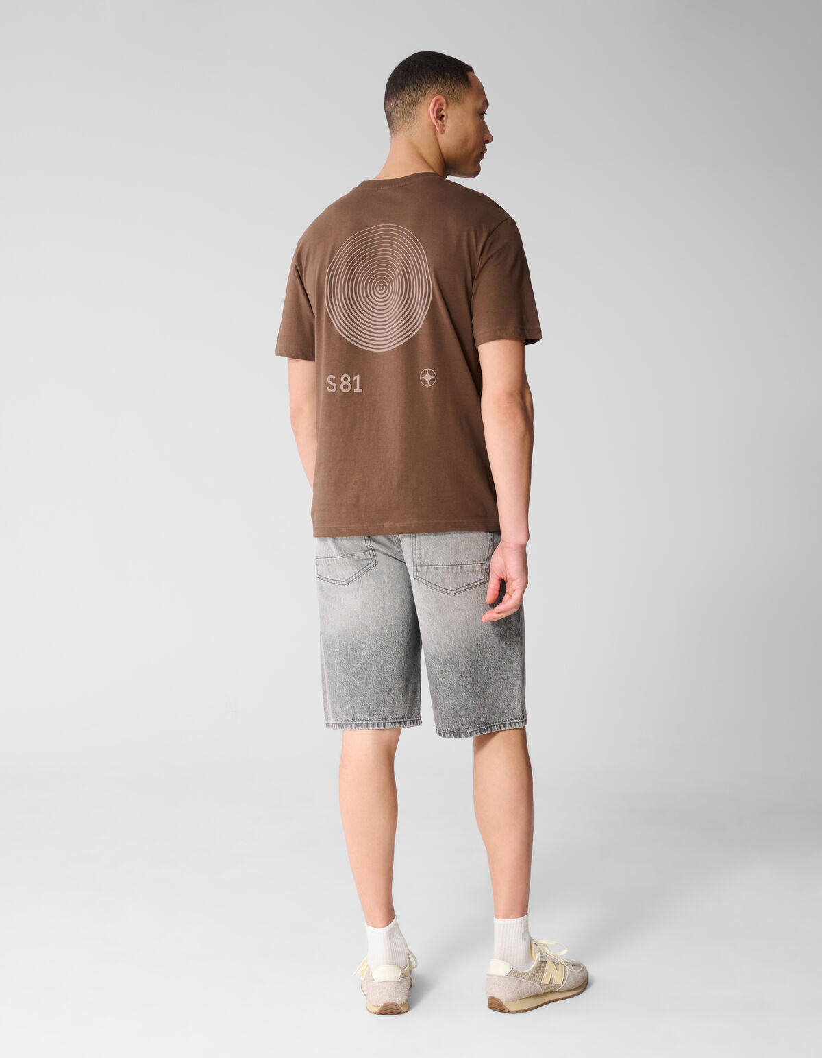 Logo-Kreis-Kunst T-Shirt Braun SHOEBY MEN