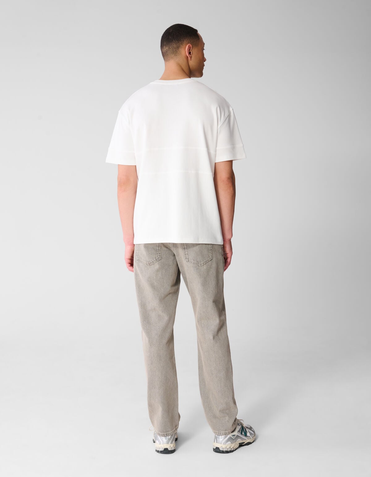 Minimalistisches T-Shirt in Wei&szlig; SHOEBY MEN