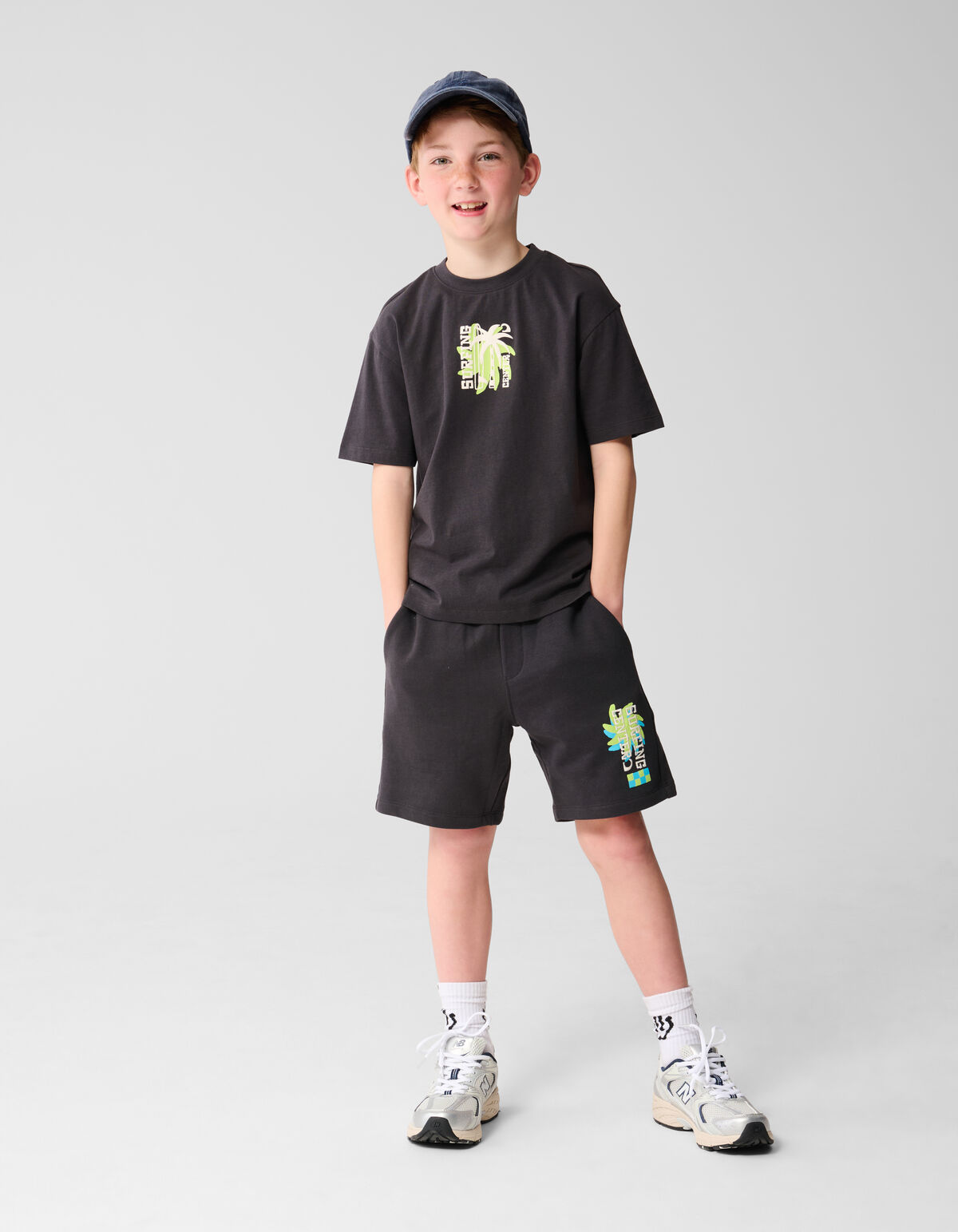 Surfen Artwork T-shirt Dunkelgrau SHOEBY BOYS