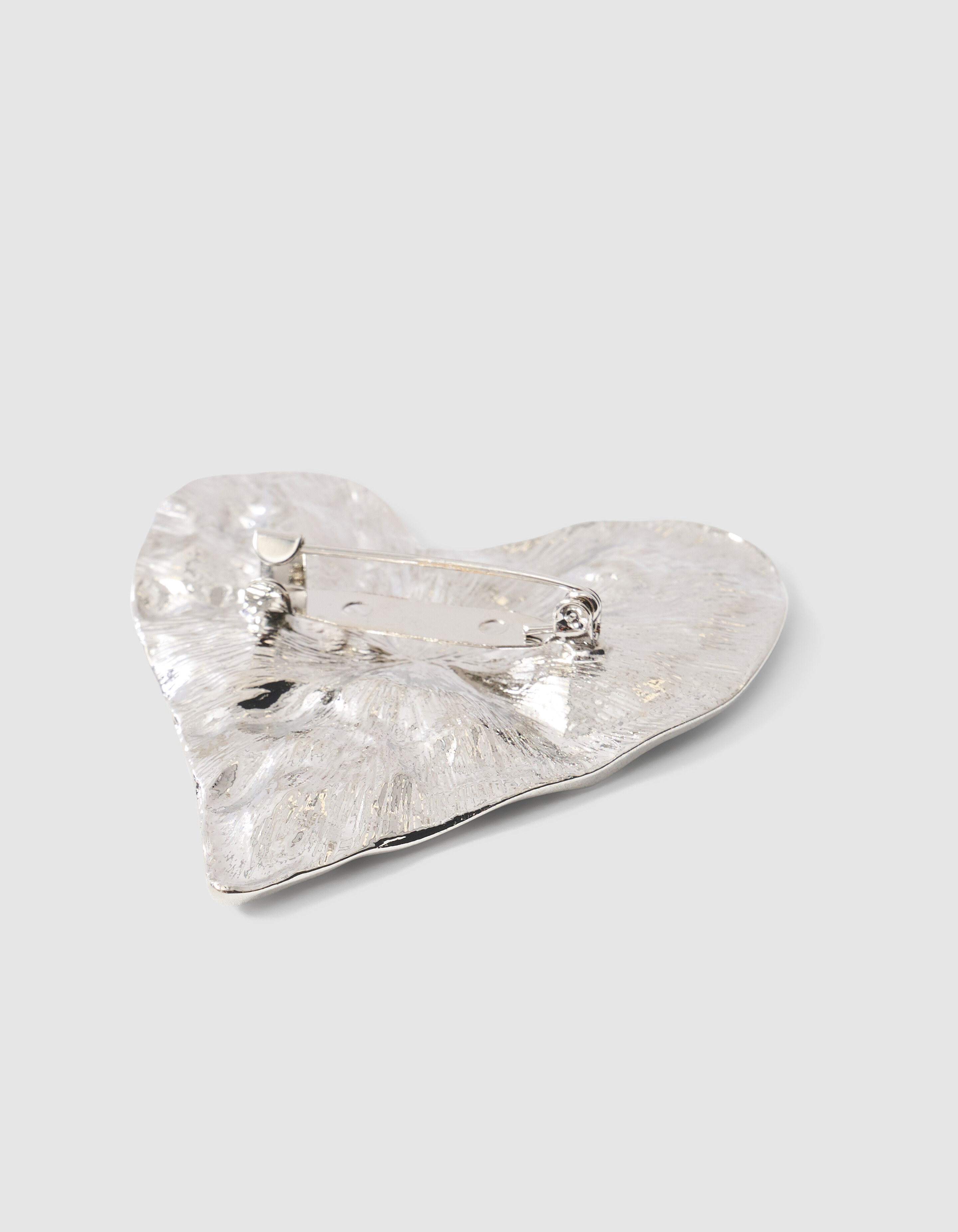 Big Hammerd Heart Brooch Silver SHOEBY ACCESSOIRES