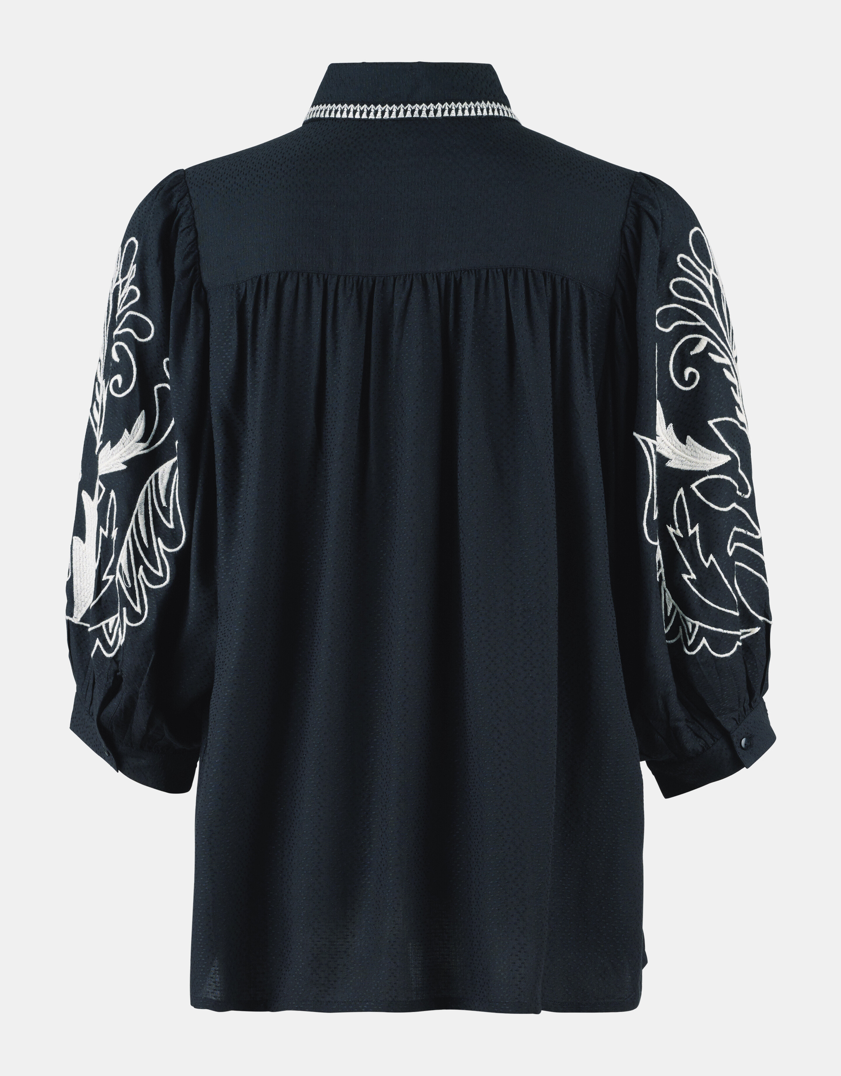 Dobbie Stickbluse EKSEPT