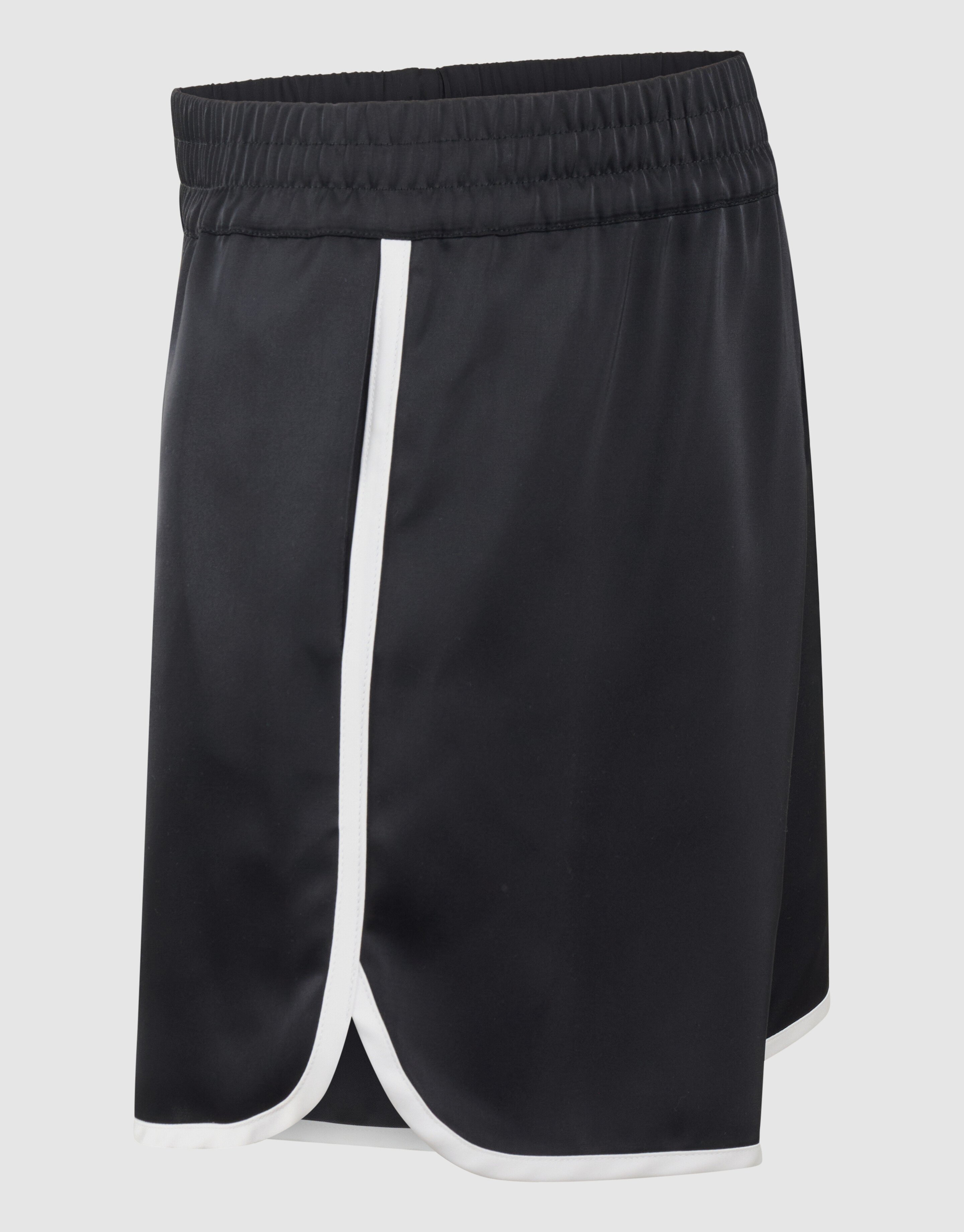 Satin Shorts Schwarz von Monica SHOEBY WOMEN