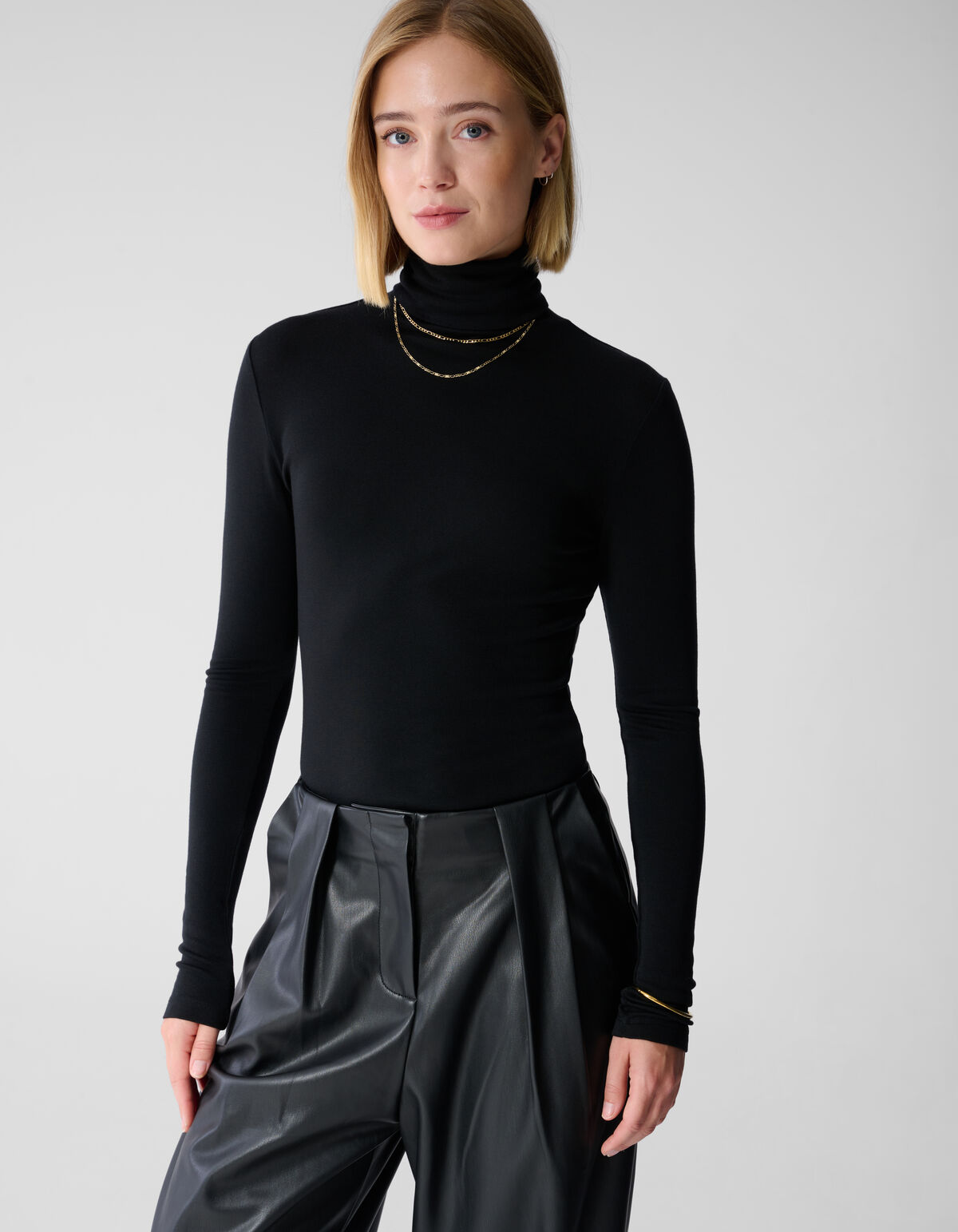 Rollkragen-Langarmtop Schwarz By Lonneke SHOEBY WOMEN