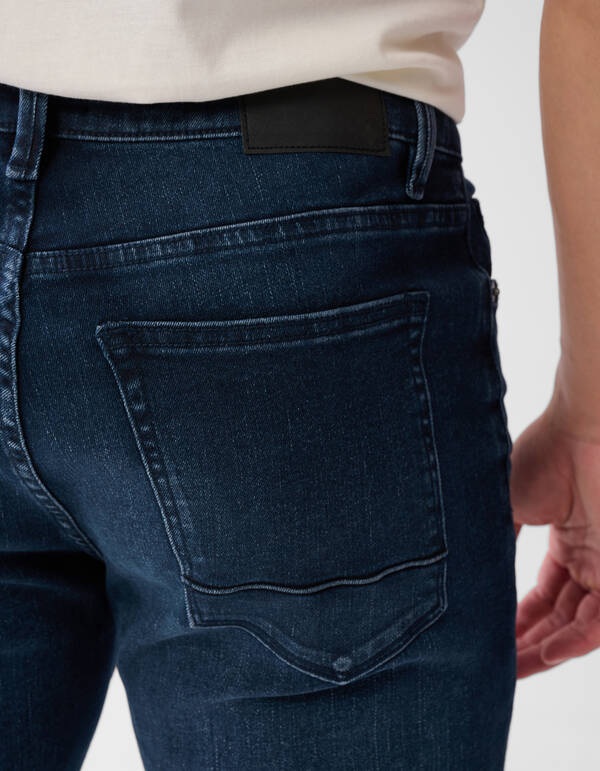 Straight Fit Jeans Blau/Schwarz L32 SHOEBY MEN