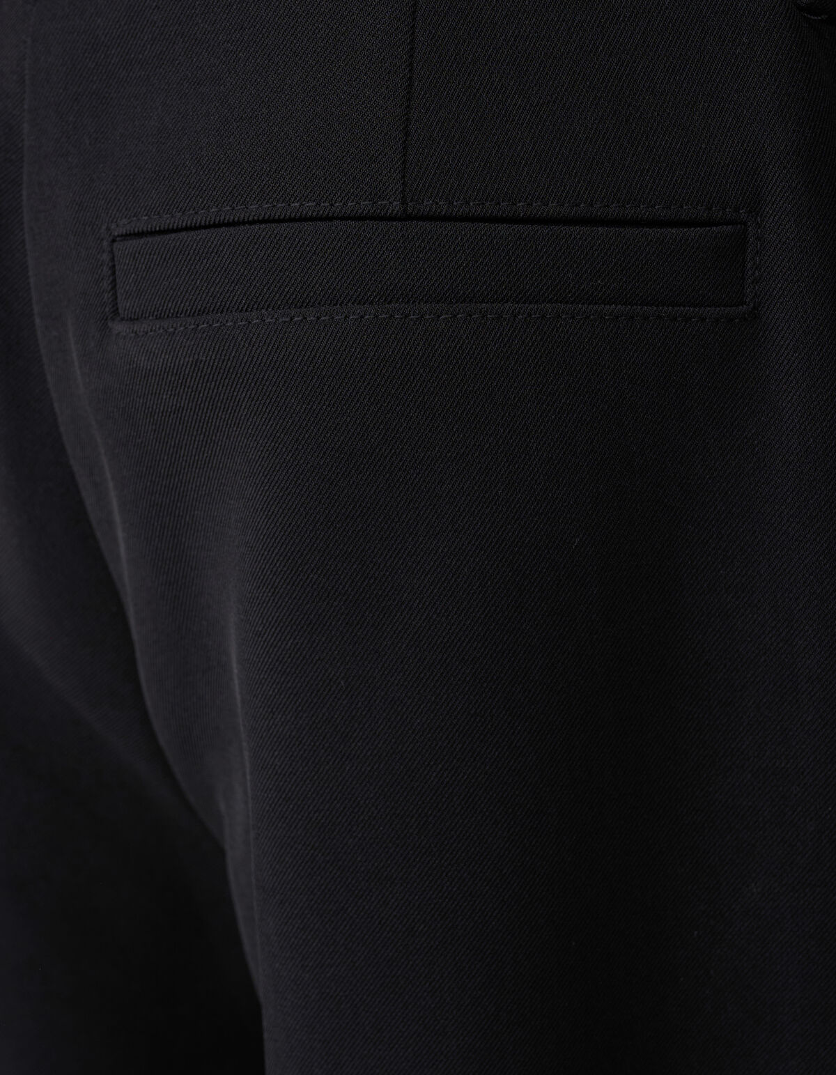 Basic Straight Fit Hose Schwarz SHOEBY BOYS