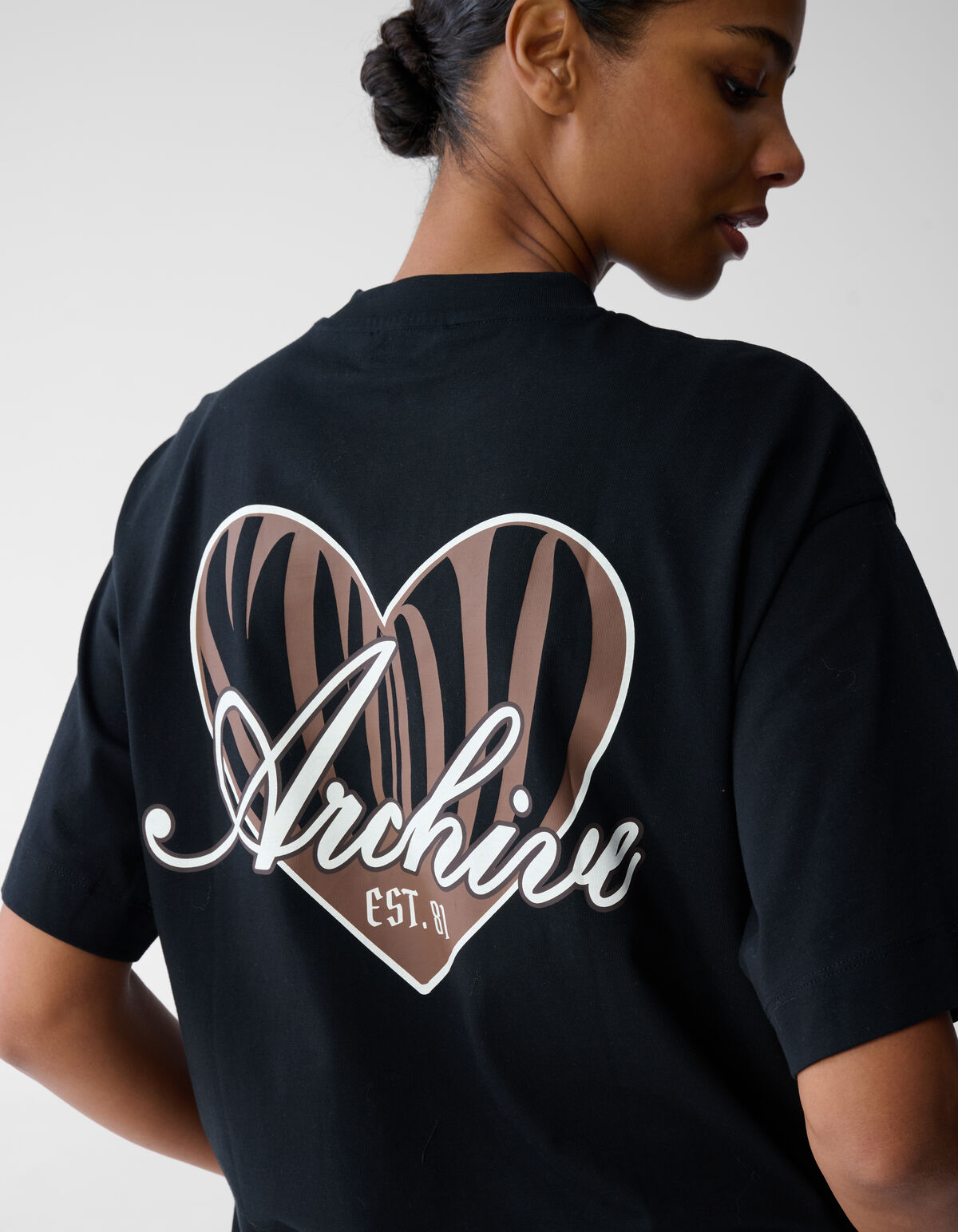 T-Shirt mit Herz-Motiv auf der Rückseite, Schwarz SHOEBY WOMEN