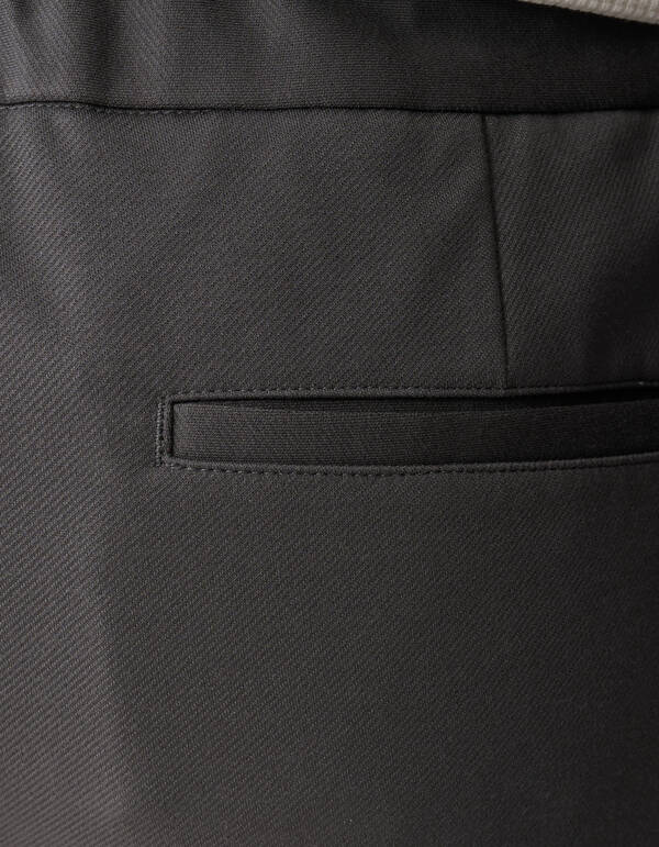 Konisch zulaufende Hose Dunkelgrün SHOEBY MEN