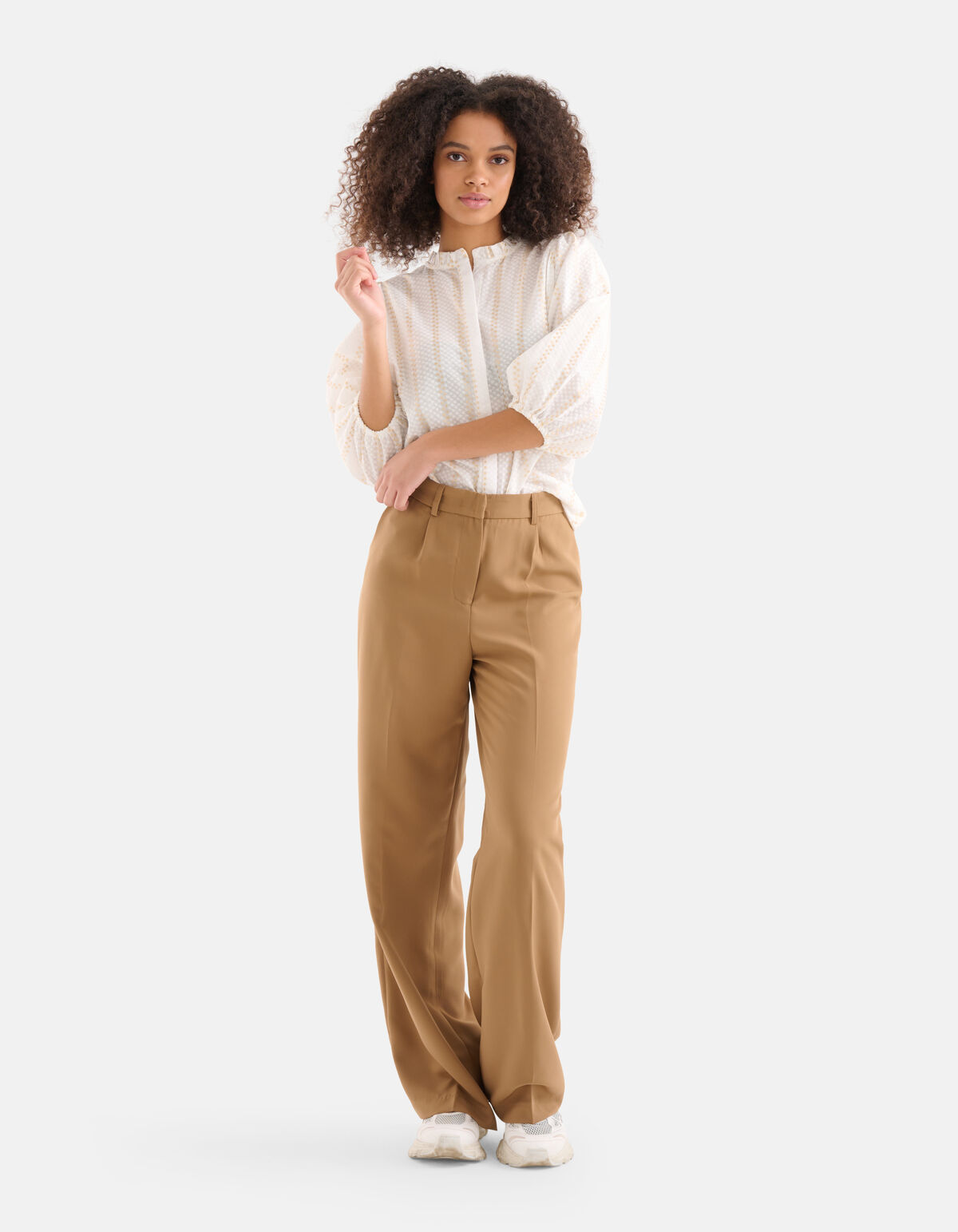 Hose mit lockerer Passform Beige SHOEBY WOMEN