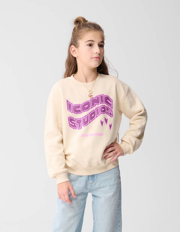 Iconic Studios Artwork Sweater Off-White SHOEBY GIRLS