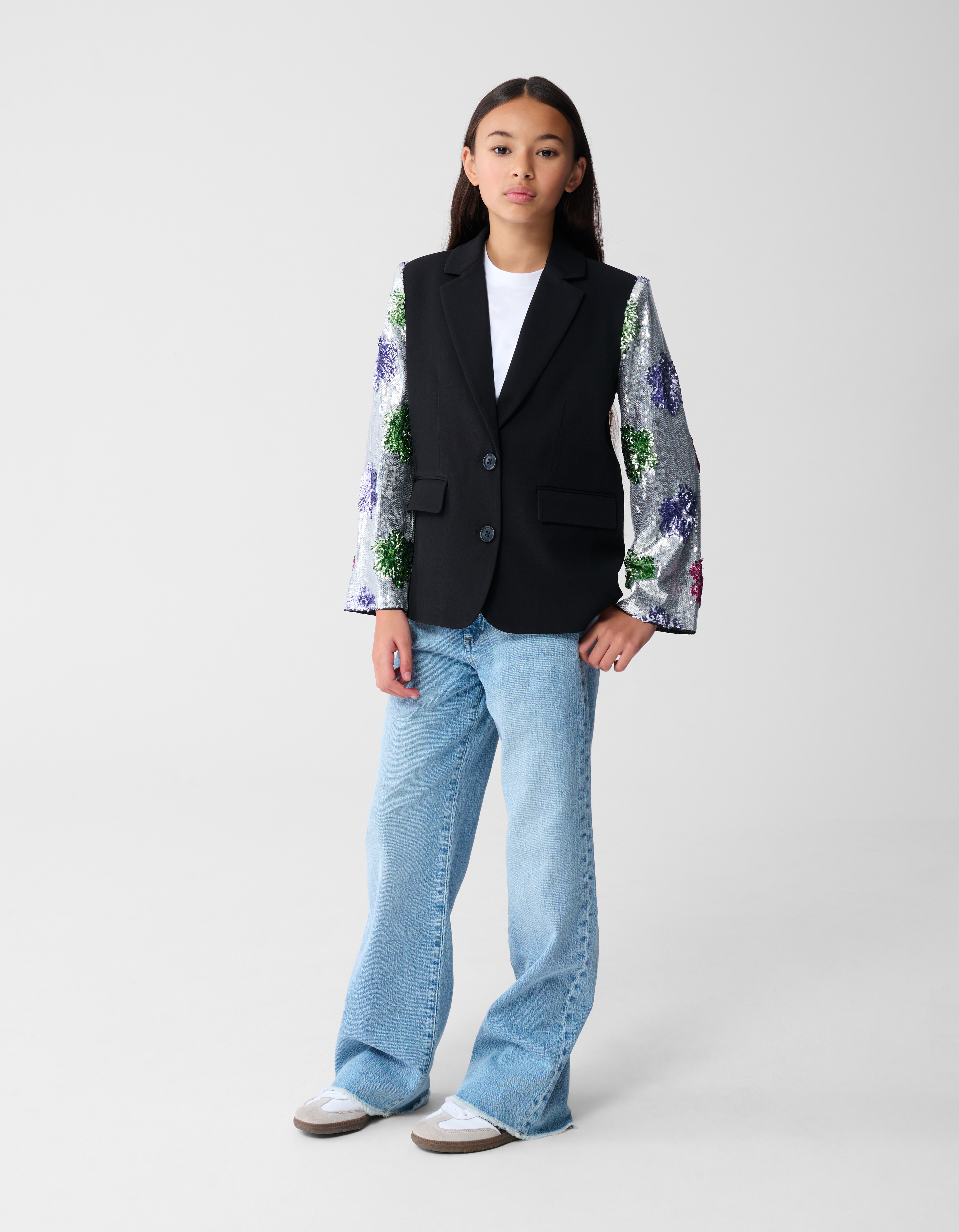 Schwarzer Blazer mit Blumen-Paillettenbesatz SHOEBY GIRLS