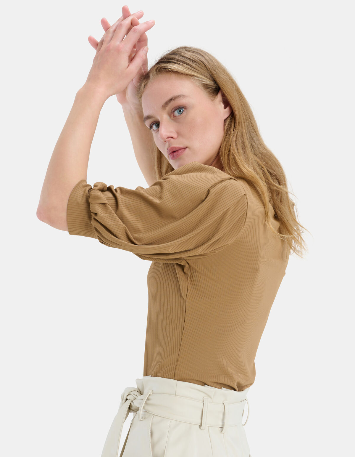 Rib Jersey V Ausschnitt T-Shirt EKSEPT