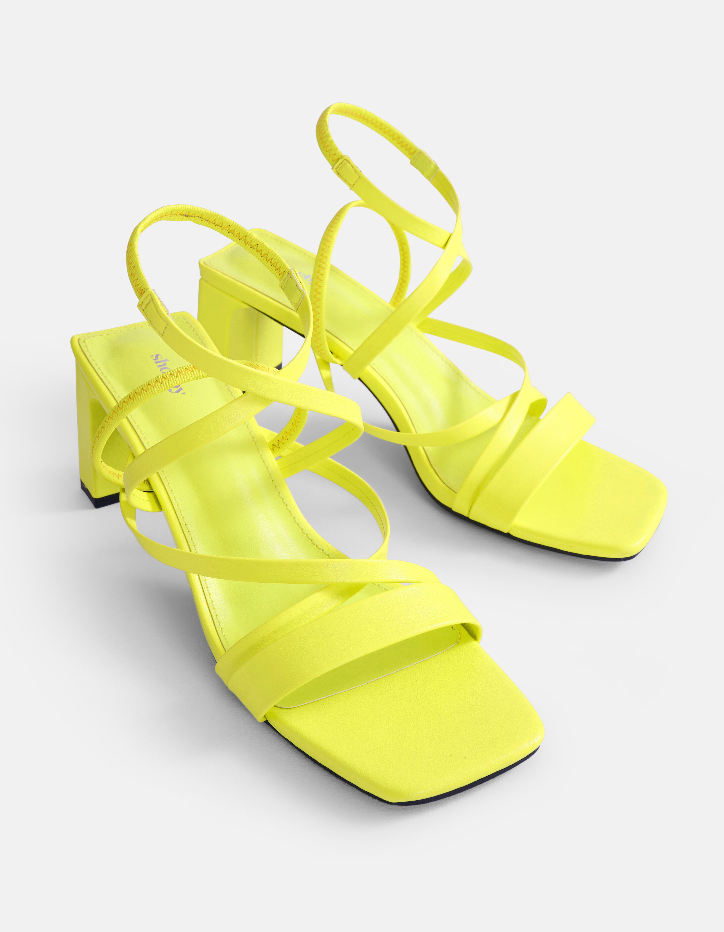 Sandalen mit Absatz Gelb SHOEBY SHOES