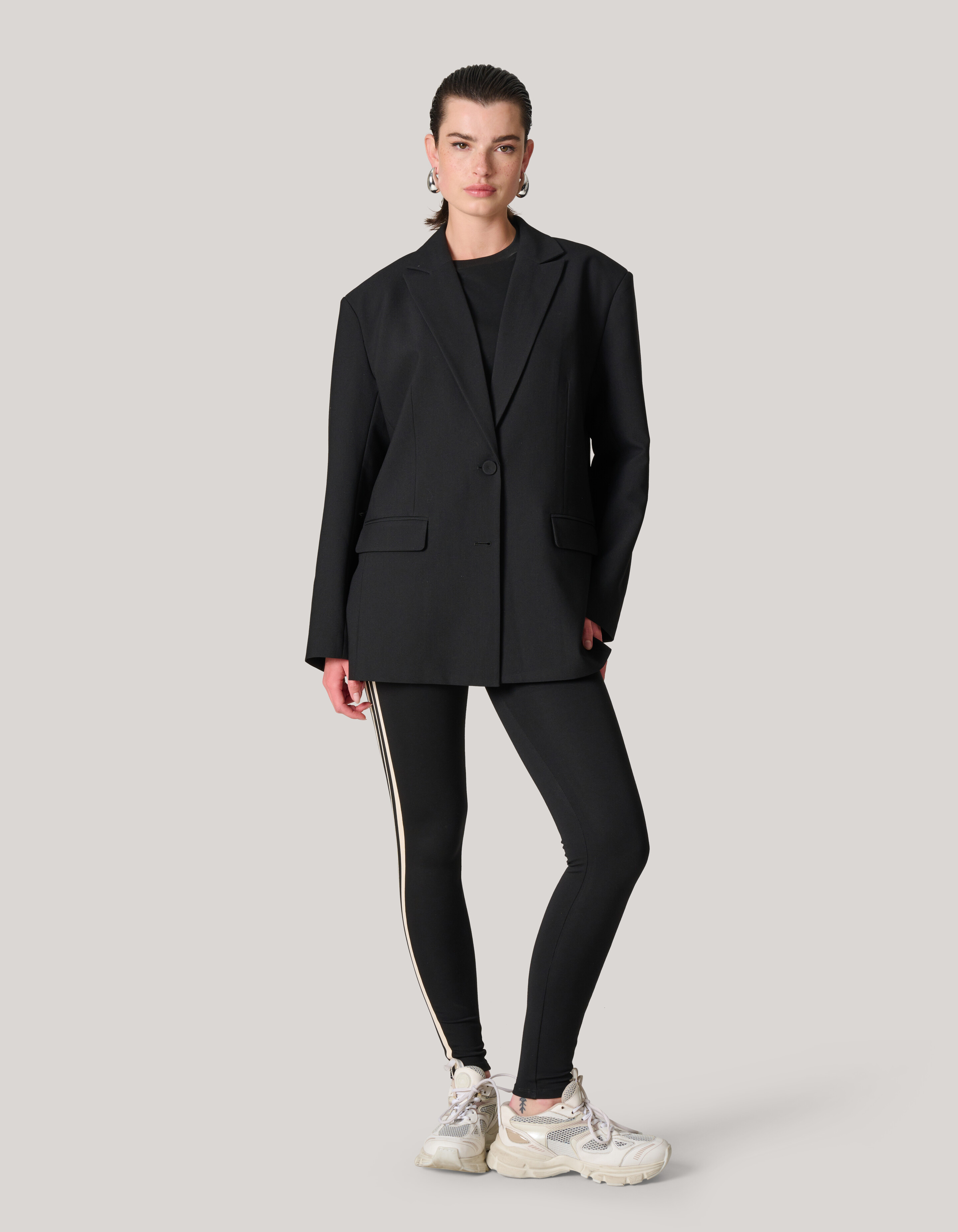 Übergroßer Schleifenblazer Schwarz SHOEBY WOMEN