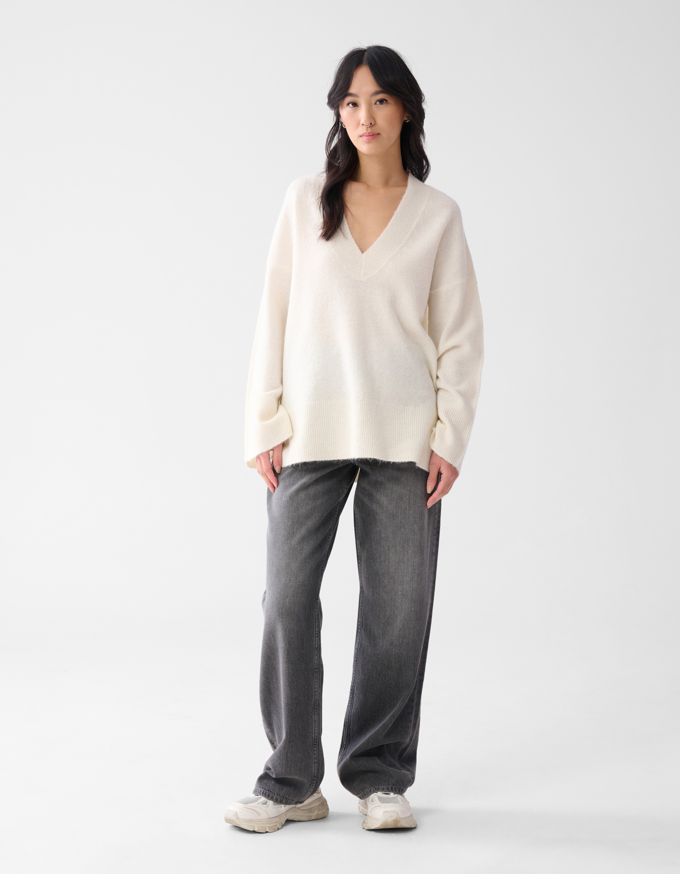 Pullover mit V-Ausschnitt Off White SHOEBY WOMEN