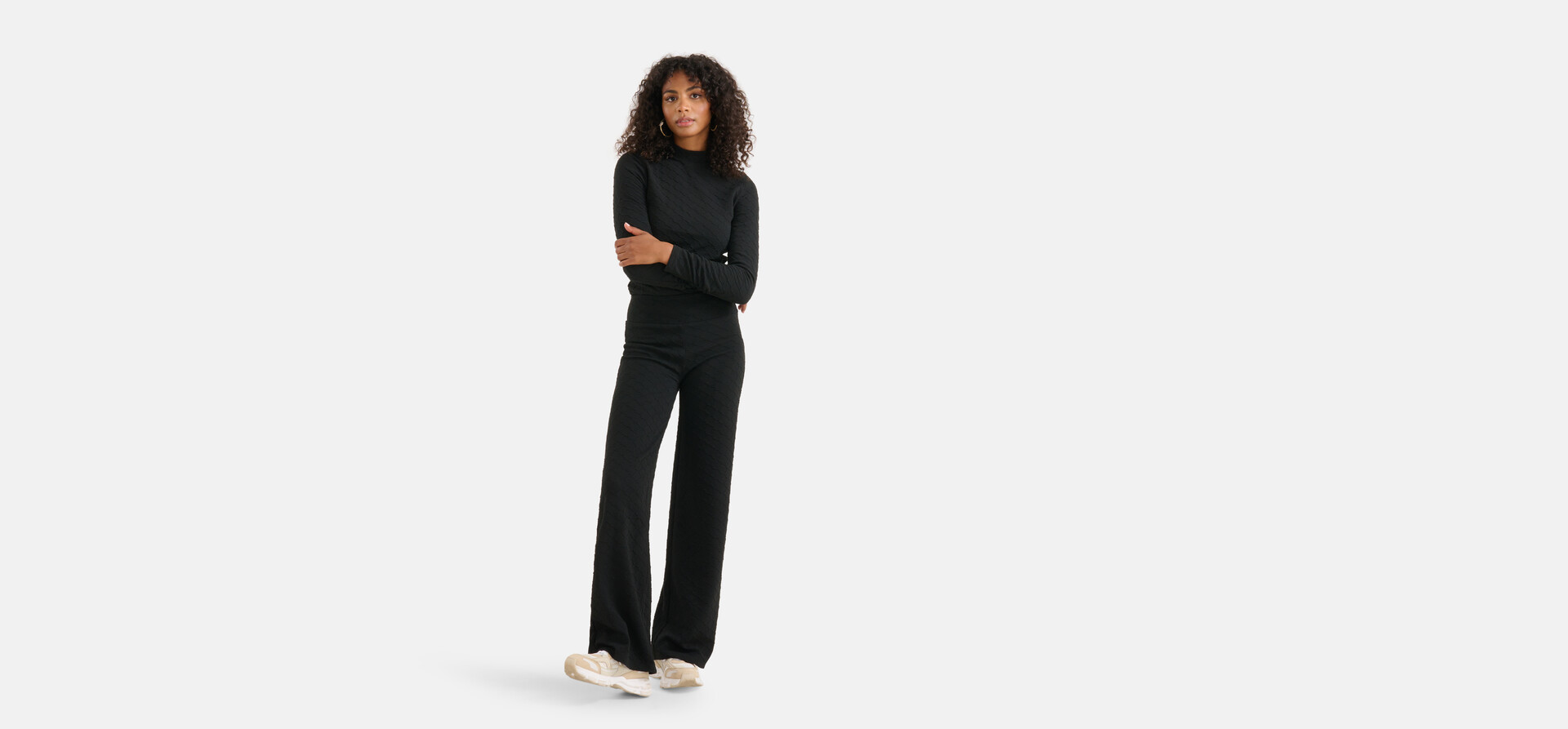 Structure Hose mit weitem Bein Schwarz SHOEBY WOMEN
