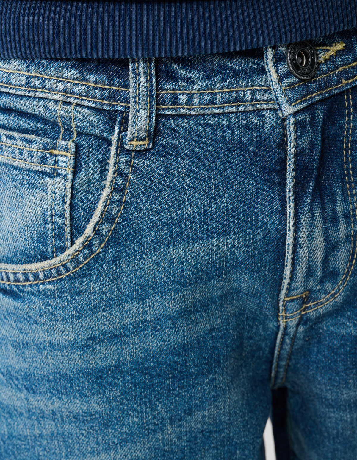 Relaxed Fit Jeans Dunkelblau von Vingino SHOEBY BOYS