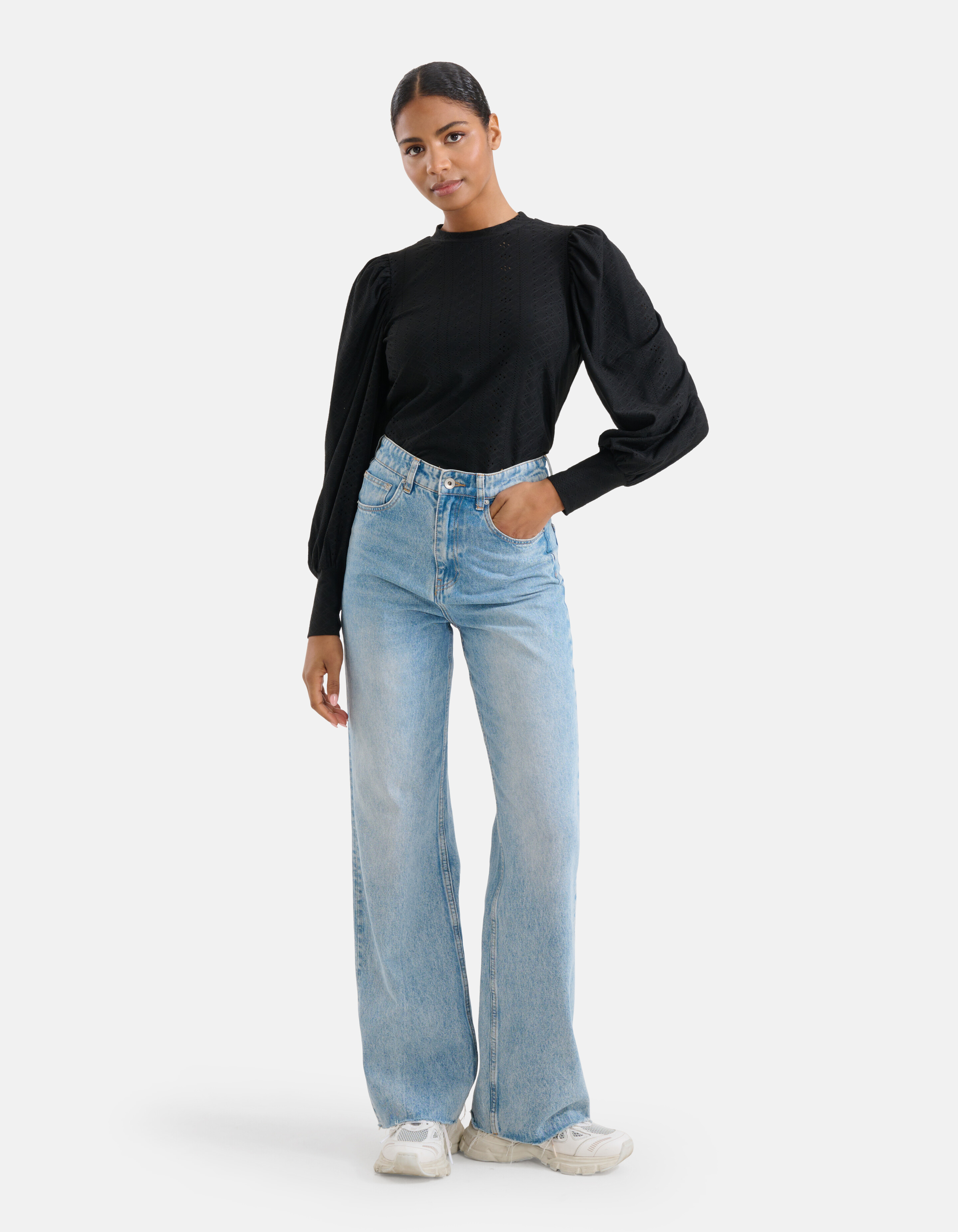 Embroidery Jersey Top Zwart SHOEBY WOMEN