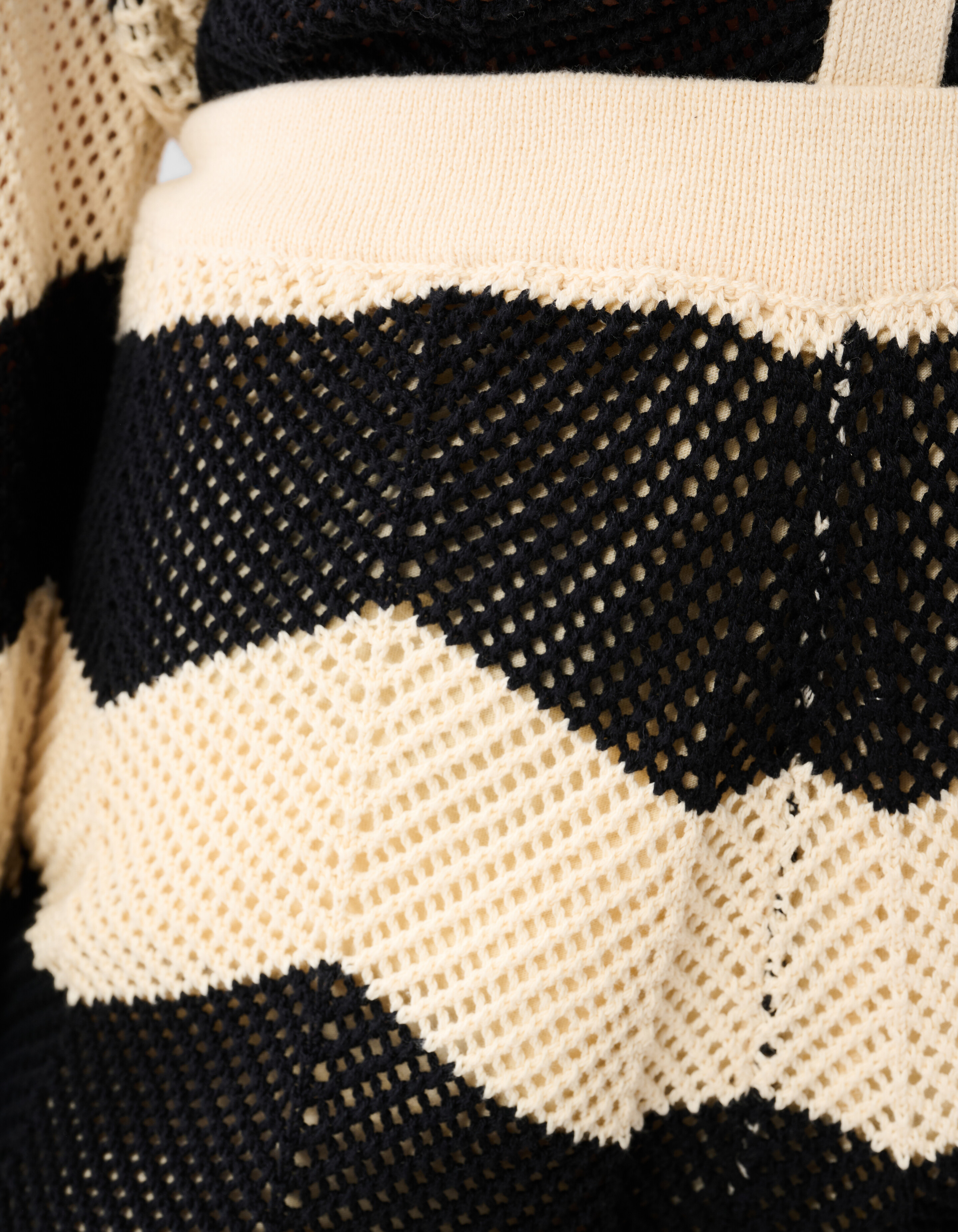 Multi Crochet Short Schwarz/Weiß SHOEBY WOMEN