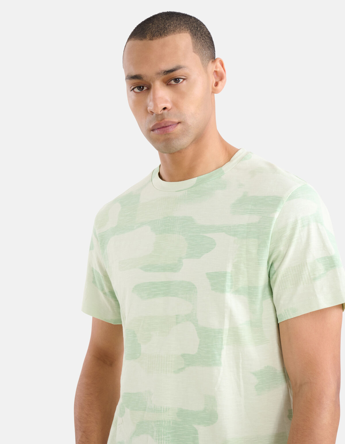 Printed Camo T-shirt Groen SHOEBY MEN